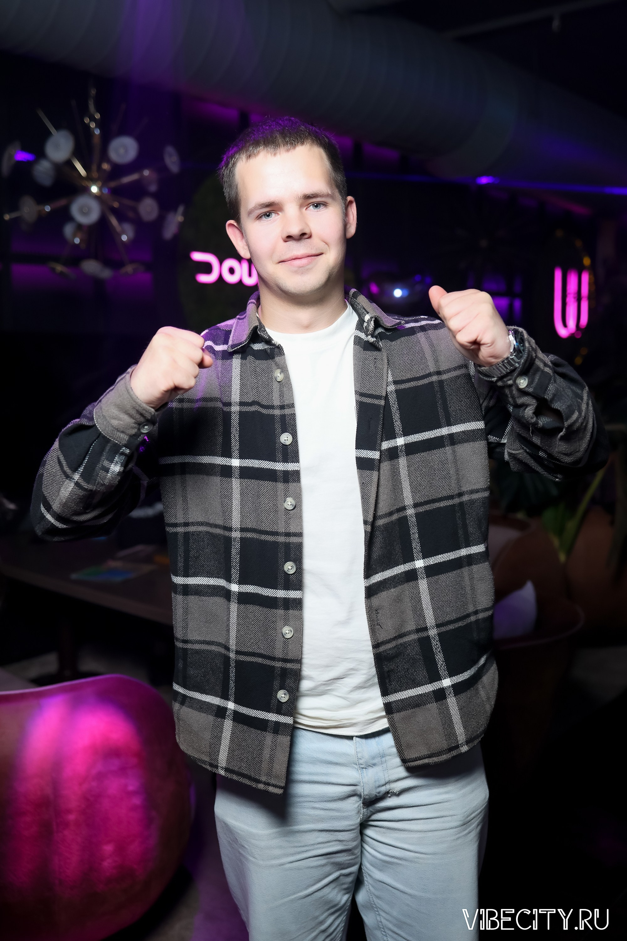 DOUBLE U. VIBECITY.RU Вайб Сити Ру Фоторепортажи Фотоотчеты Калининград