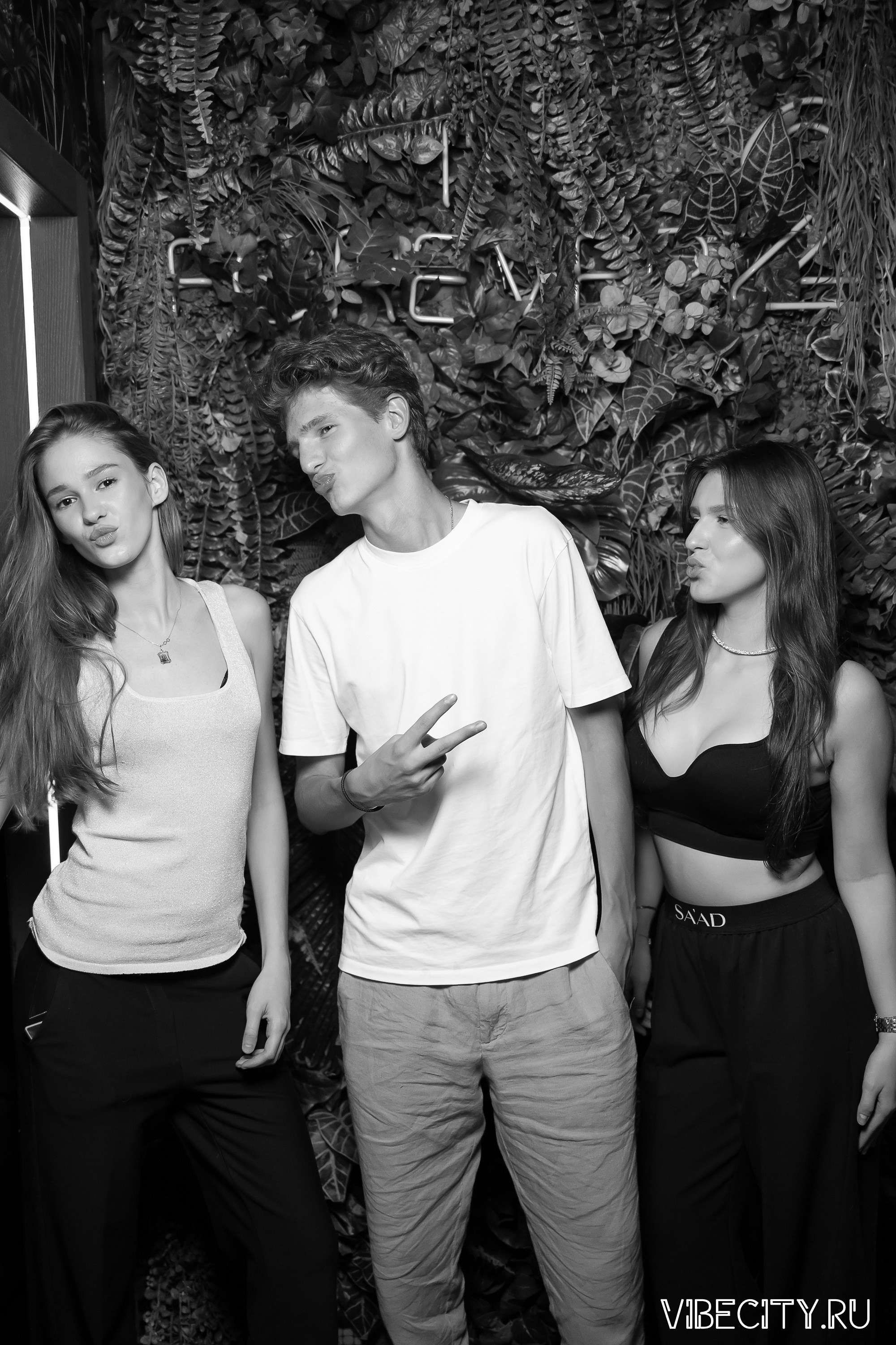 DOUBLE U. VIBECITY.RU Вайб Сити Ру Фоторепортажи Фотоотчеты Калининград