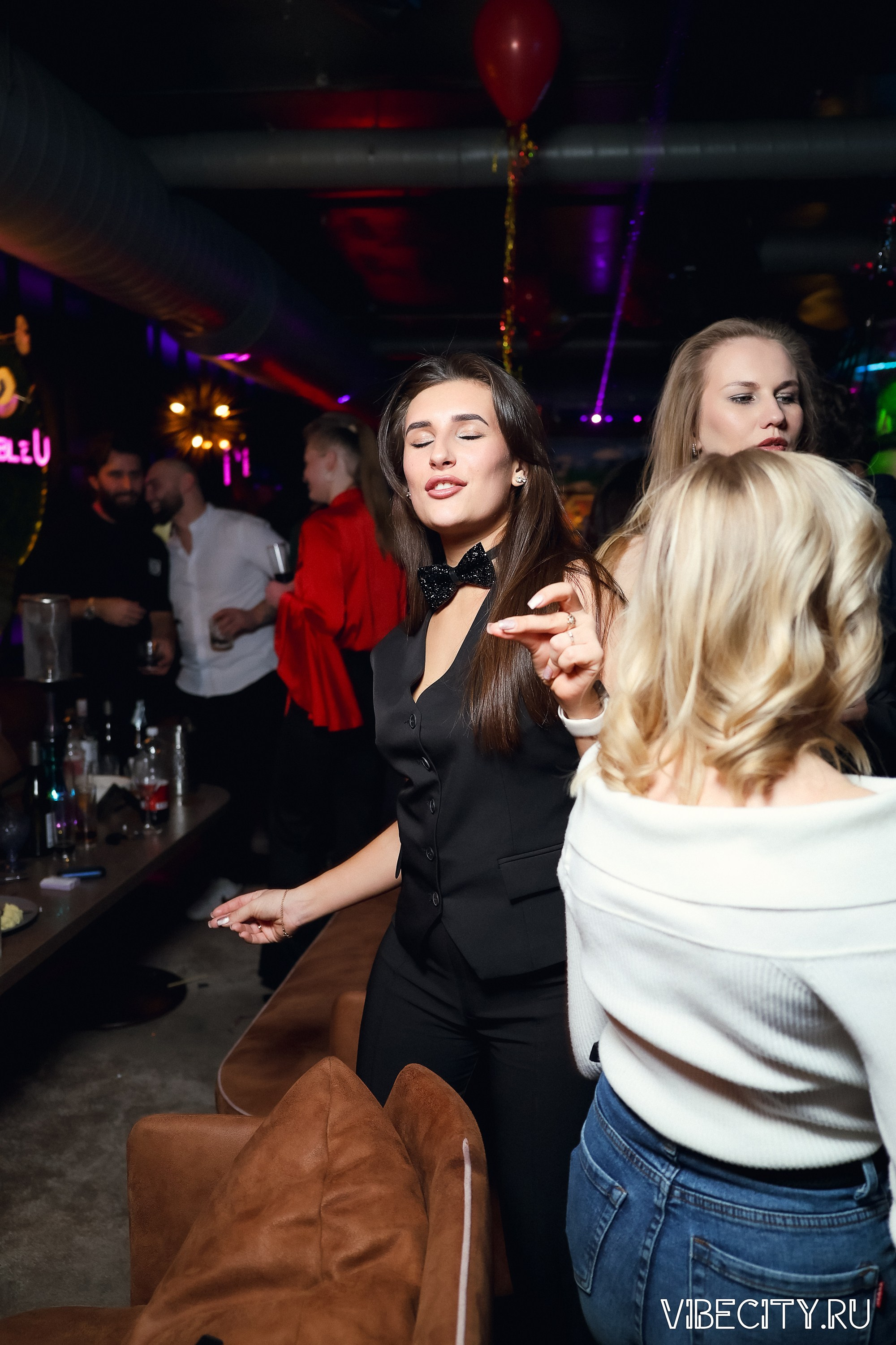 DOUBLE U. VIBECITY.RU Вайб Сити Ру Фоторепортажи Фотоотчеты Калининград