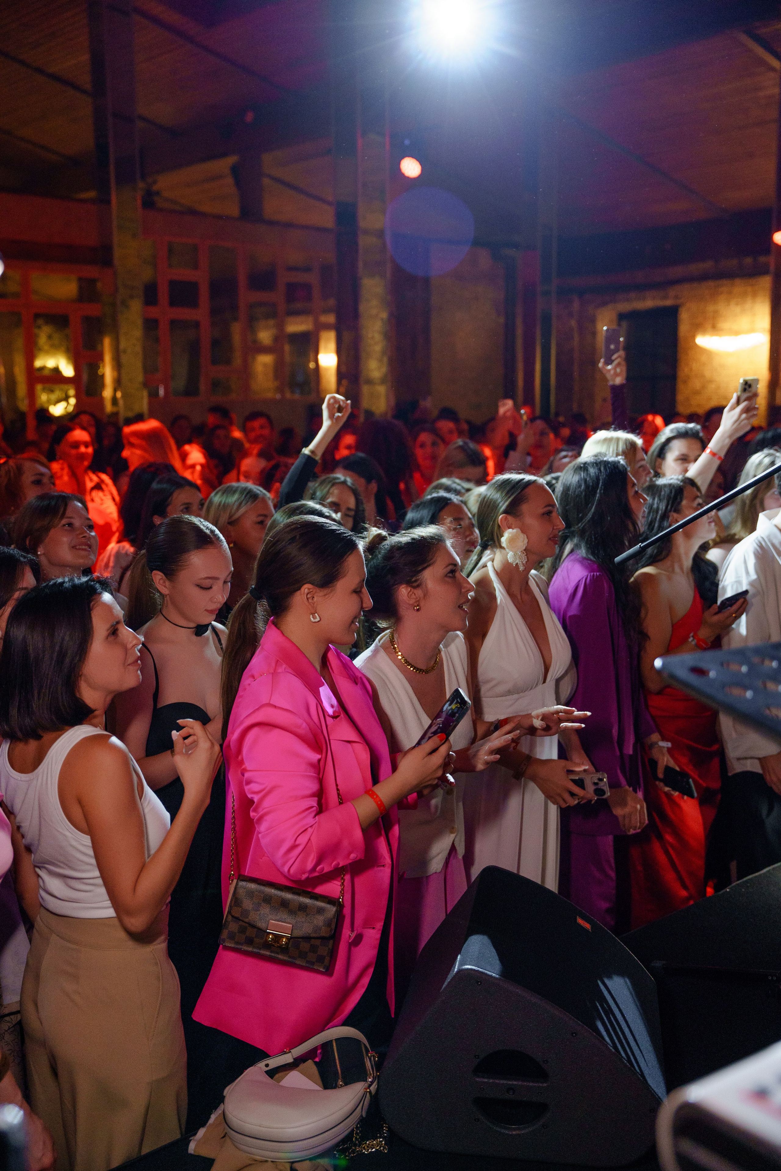 Фотограф на самую масштабную женскую конференцию в России WomenConf. Репортажный фотограф Москва Сергей Дружинин