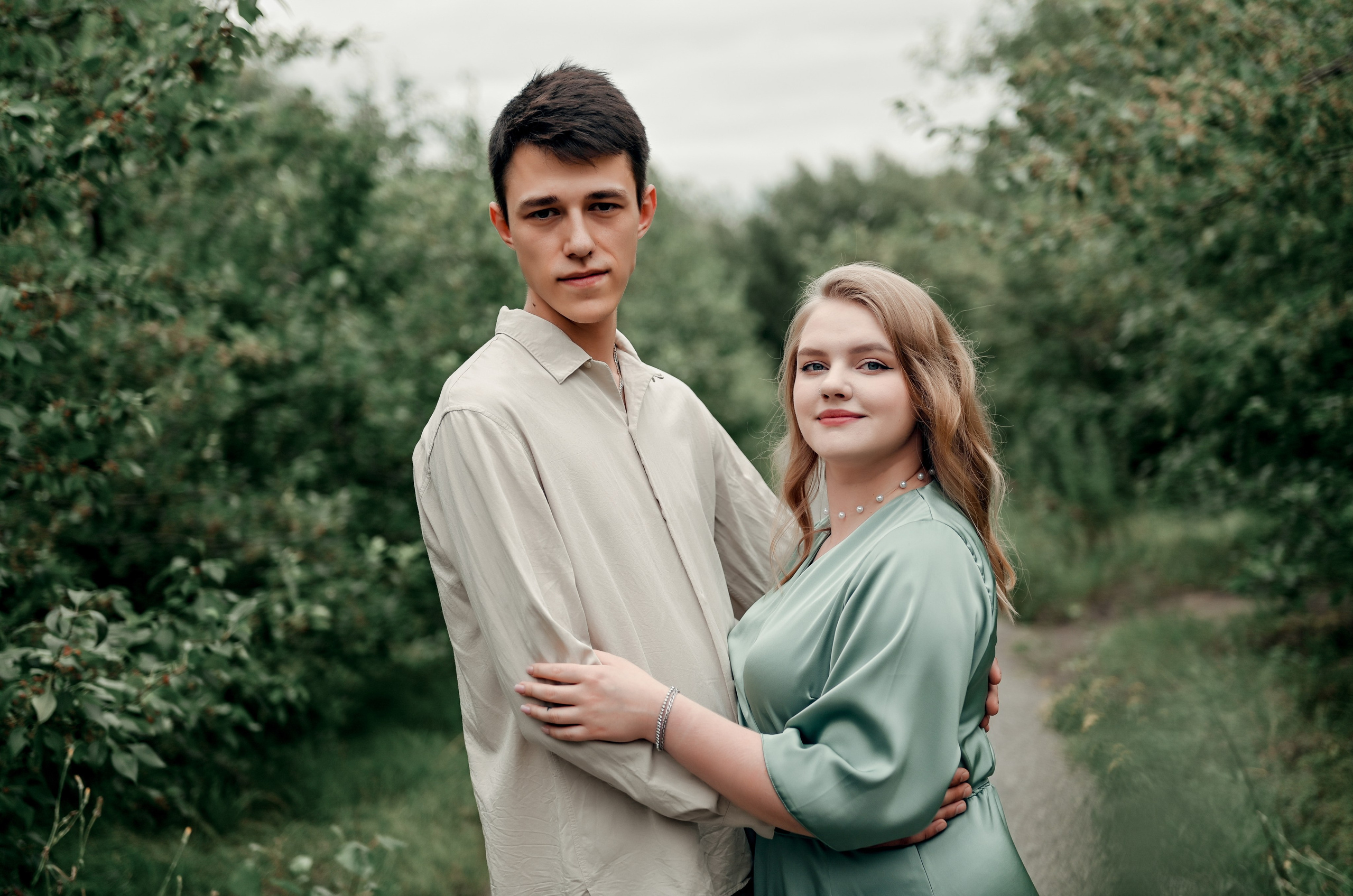 Love story прогулка вместе с песиком))). Свадебный, семейный, детский, контент фотограф в Омске Максим Ильин