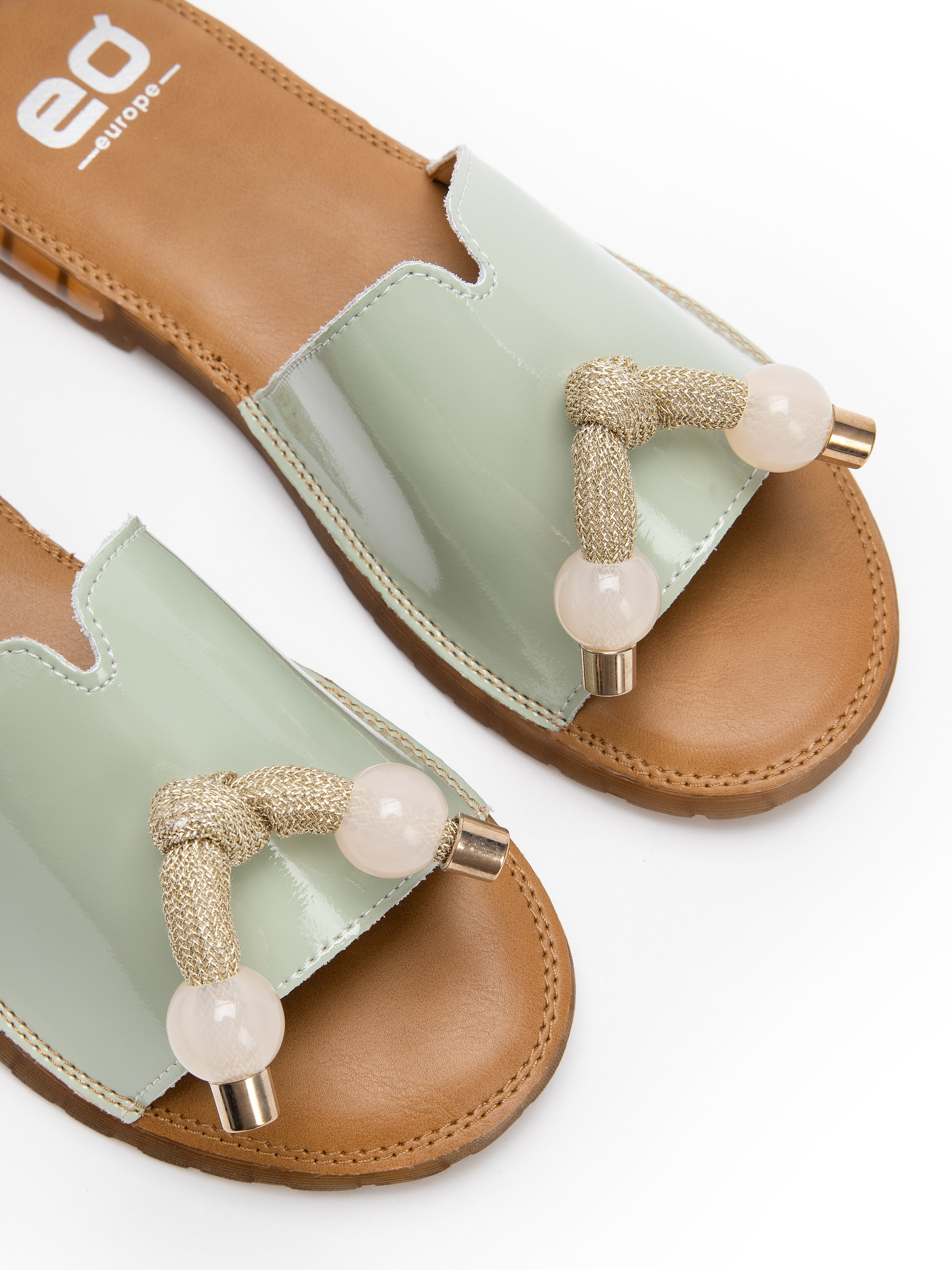 Каталожная фотография обуви. Фотограф в Москве Егор Гончаров