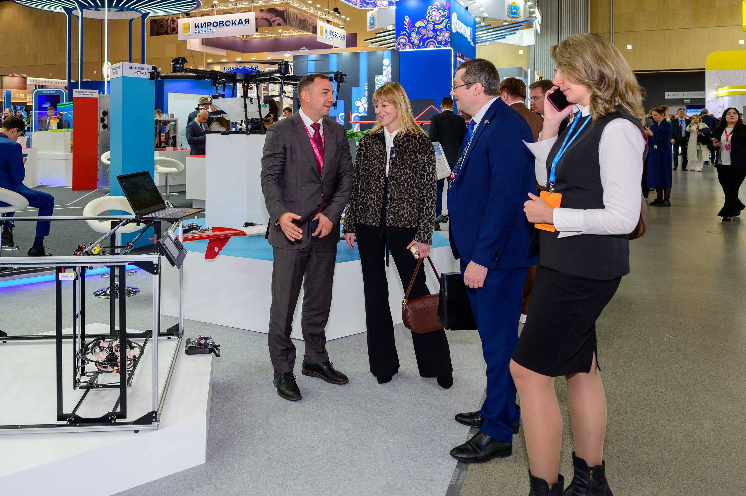 BigindustrialweekBelarus. Фотоуслуги, услуги фотографа, фотографирование важных событий