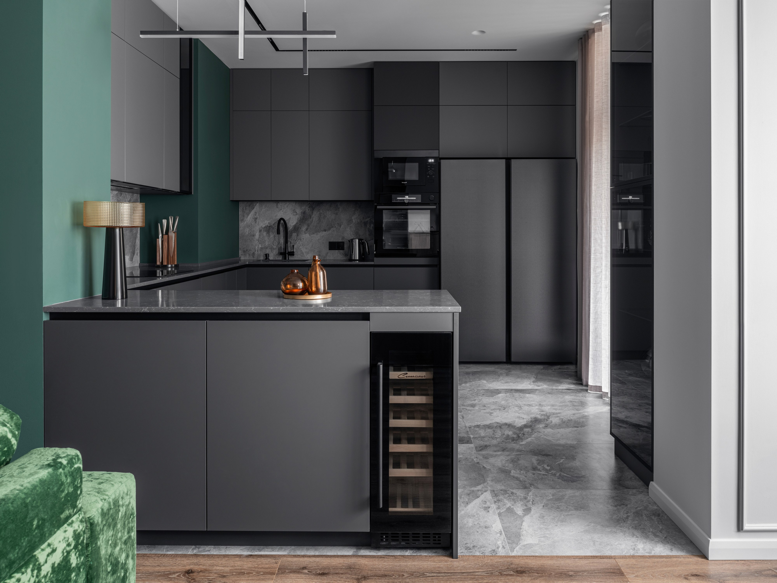 Спокойный серый бархат — интерьерная фотосъёмка дизайн-проекта в Москве. Роман Свободный — интерьерная и архитектурная съёмка, Москва и МО