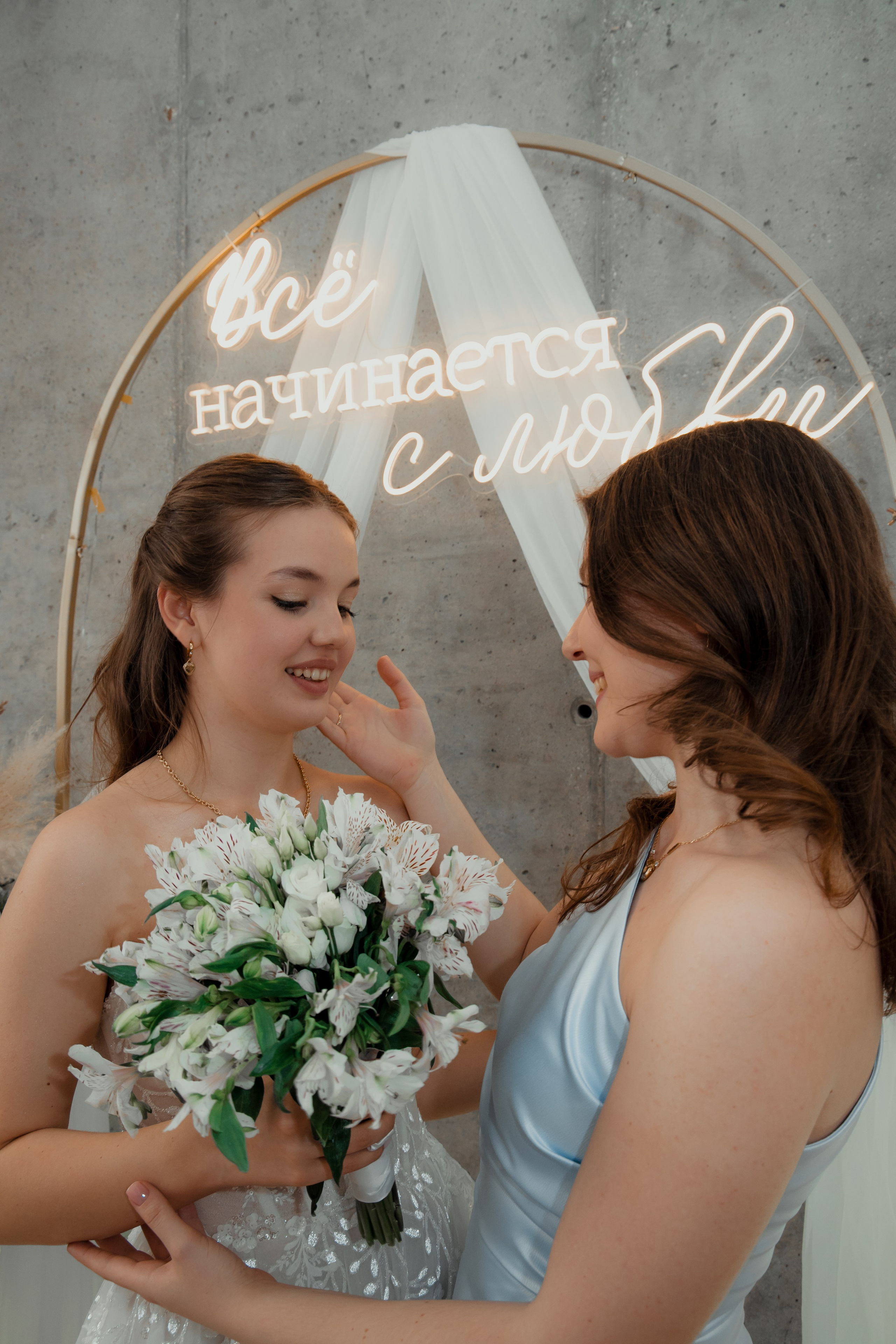 Банкет в кругу близких. Свадебный фотограф и видеограф в Москве — анонс фото и видео с церемонии в день свадьбы