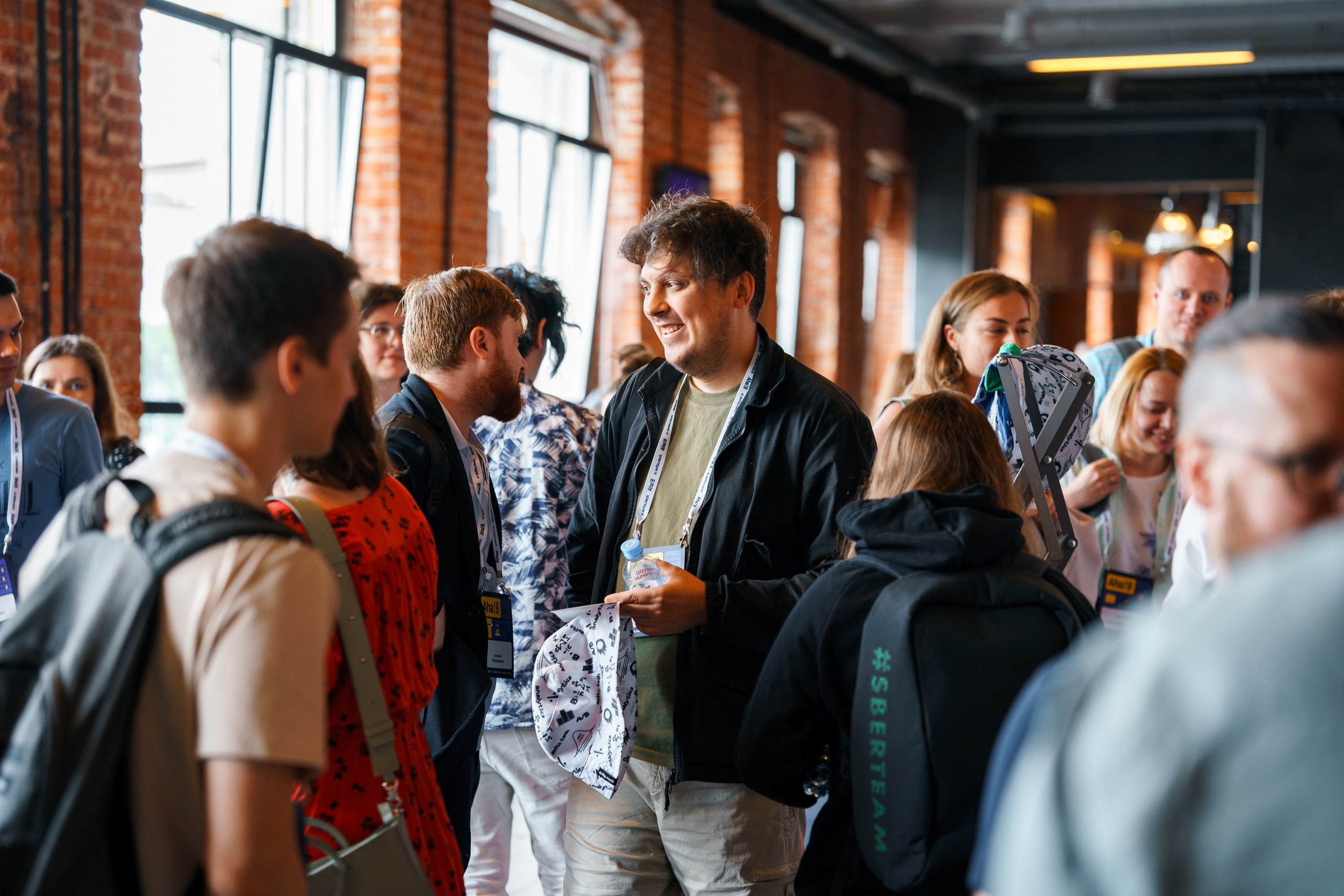 Aha! — 8 июля 2022. Фотобанк Матемаркетинг