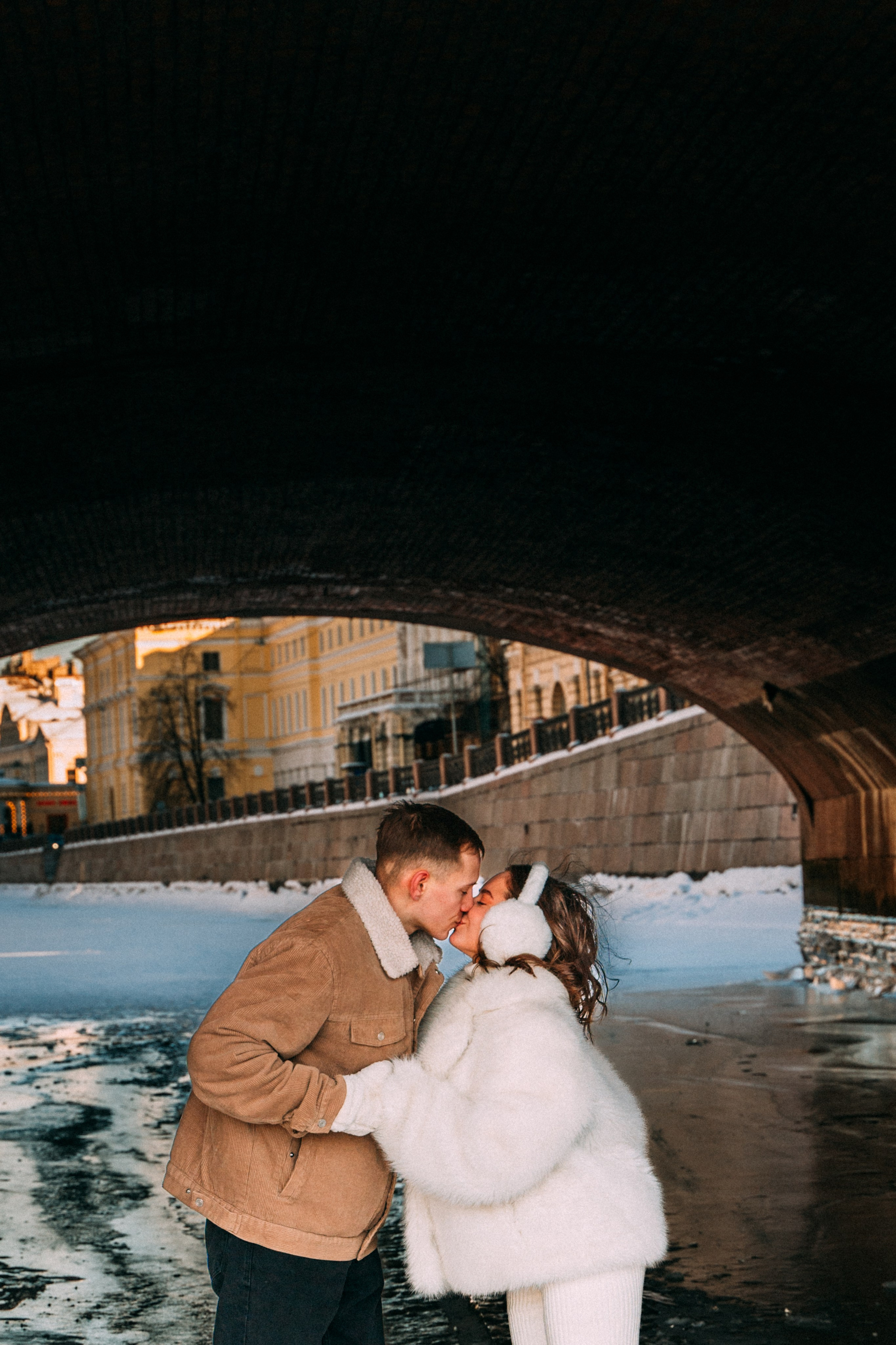 Лавстори на льду по рекам и каналам Санкт-Петербурга