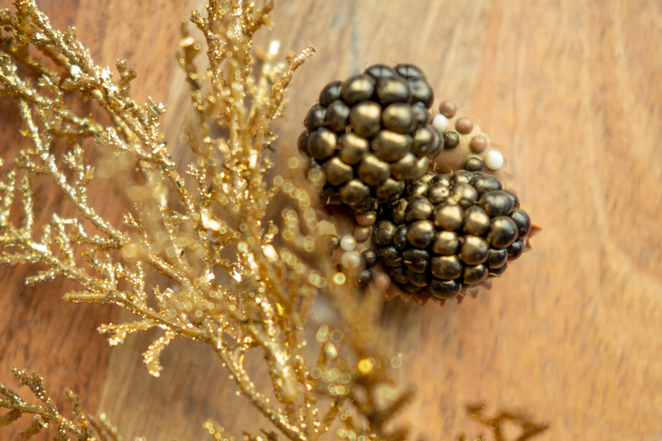 Съемка конфет ручной работы для Озон в Санкт-Петербурге. Фотосессия для маркетплейсов