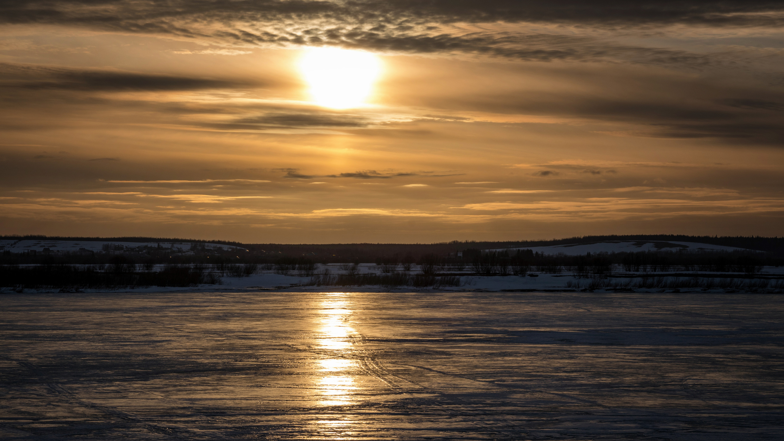 Деревенские закаты. Фотограф в с. Ижма Республика Коми Терентьев Сергей
