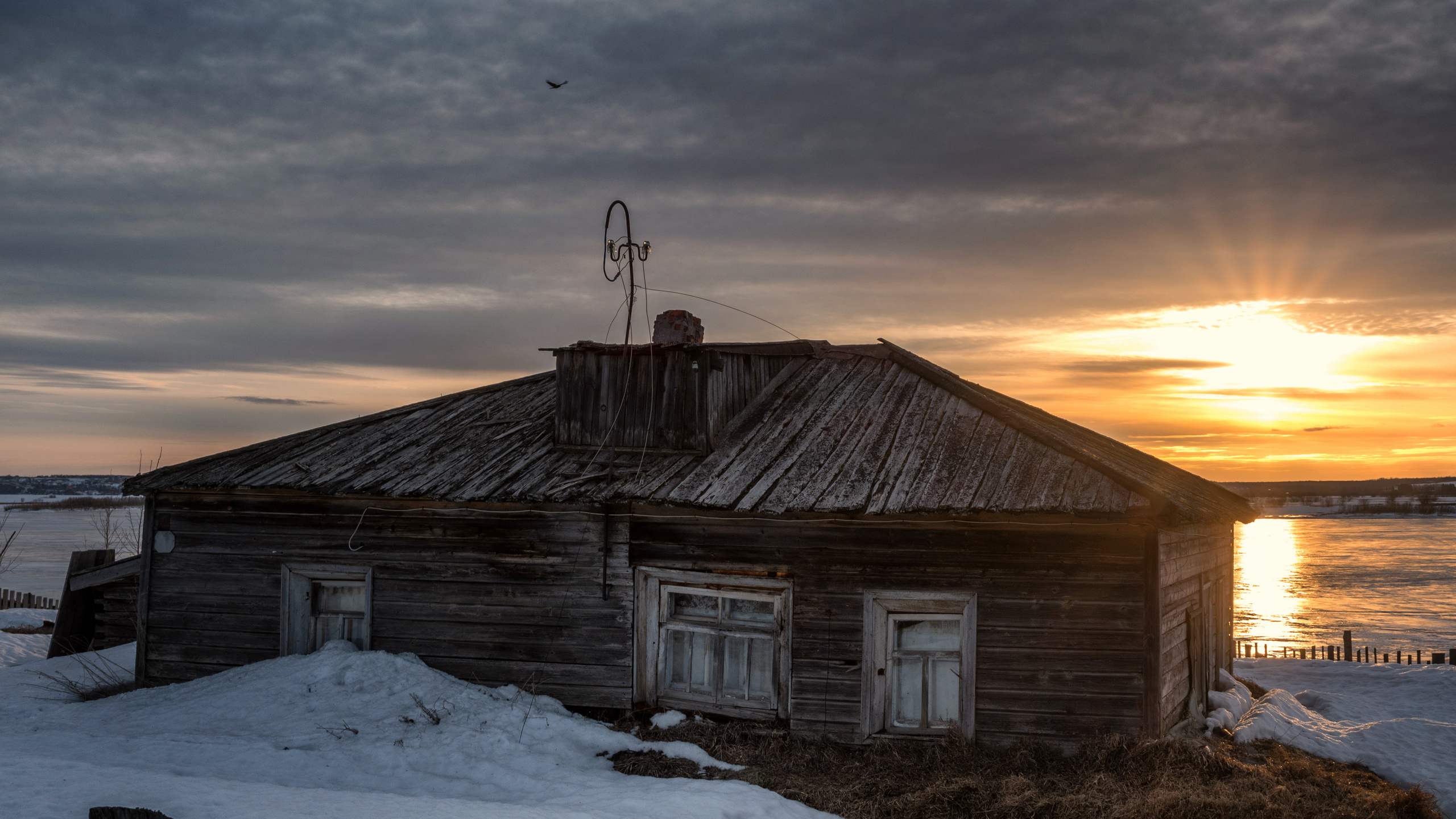 Деревенские закаты. Фотограф в с. Ижма Республика Коми Терентьев Сергей