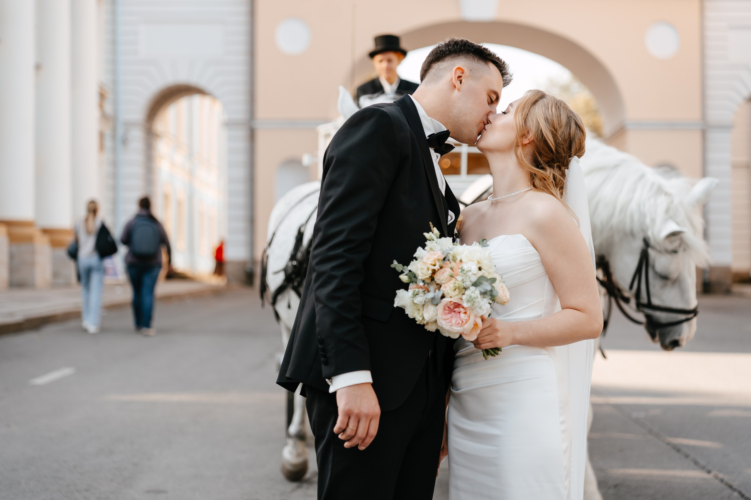Свадебная фотосессия в Пушкине. Семейный и свадебный фотограф в Санкт-Петербурге и Москве
