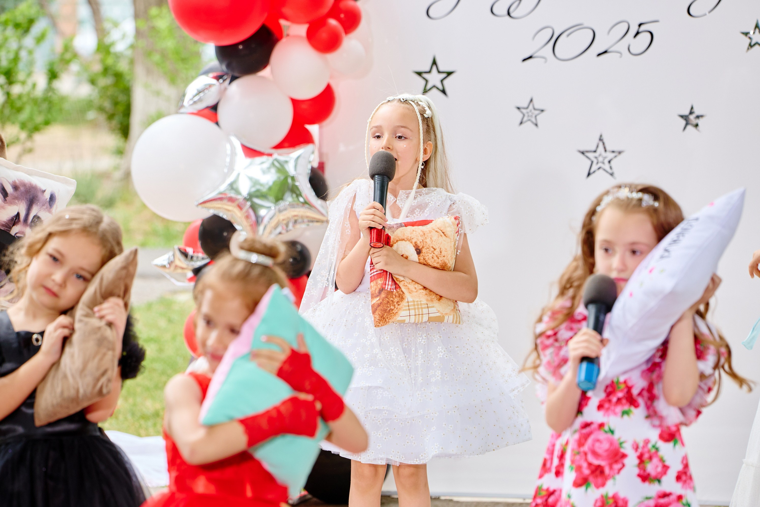 Выпускной 45 сад. Фотограф Выпускные альбомы Таганрог Сергей Коробченко