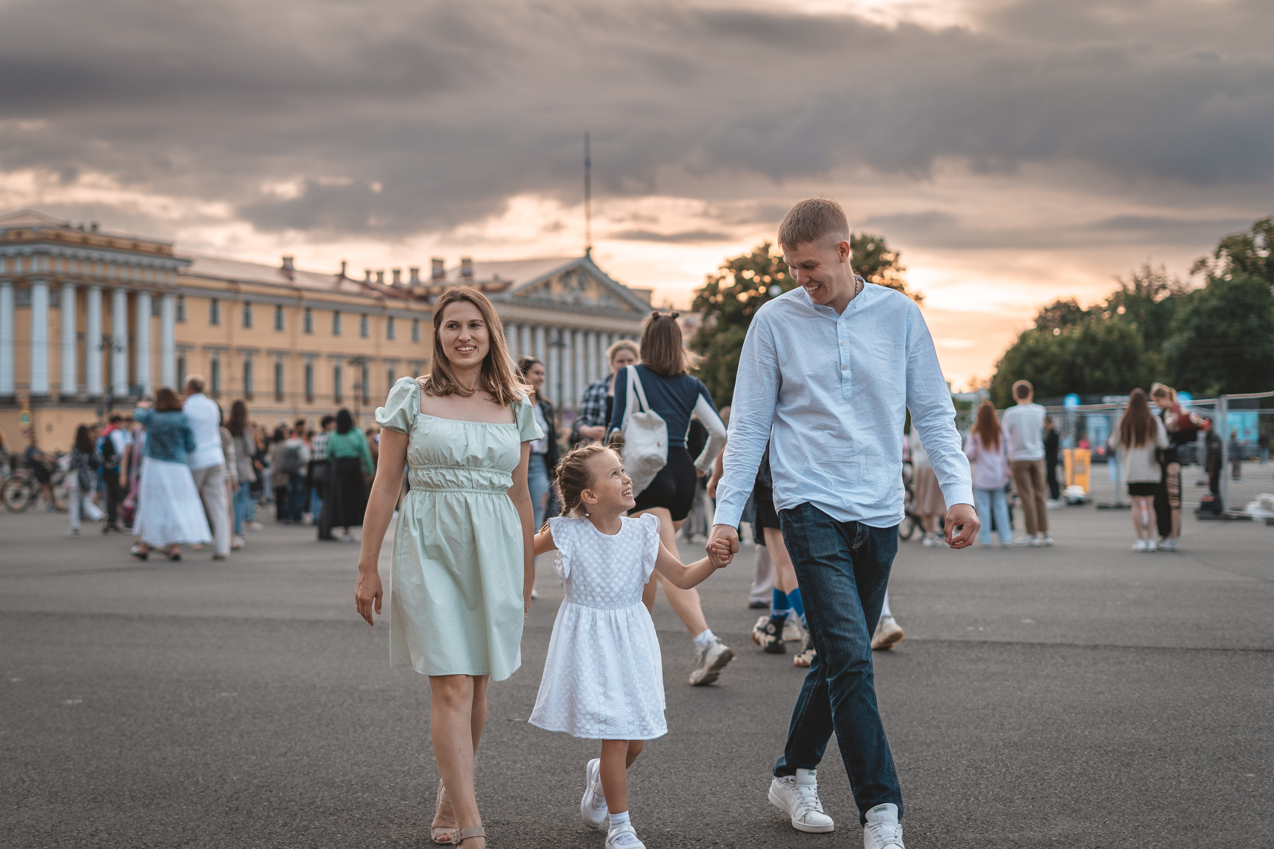 KULIKOVSKY. MILATE — выпускные альбомы, фотосессии и видео в Москве