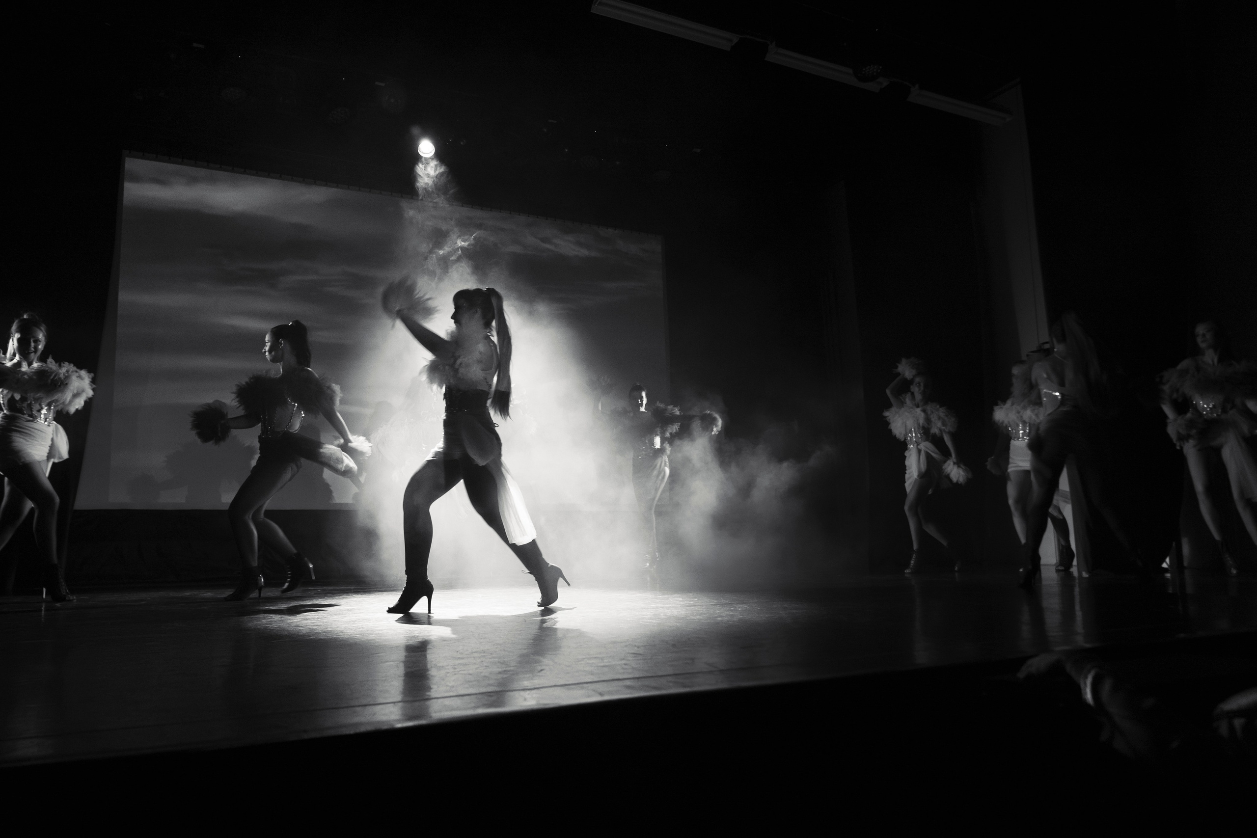 Танцевальное шоу. Свадебный фотограф в Москве Кристина Чехова