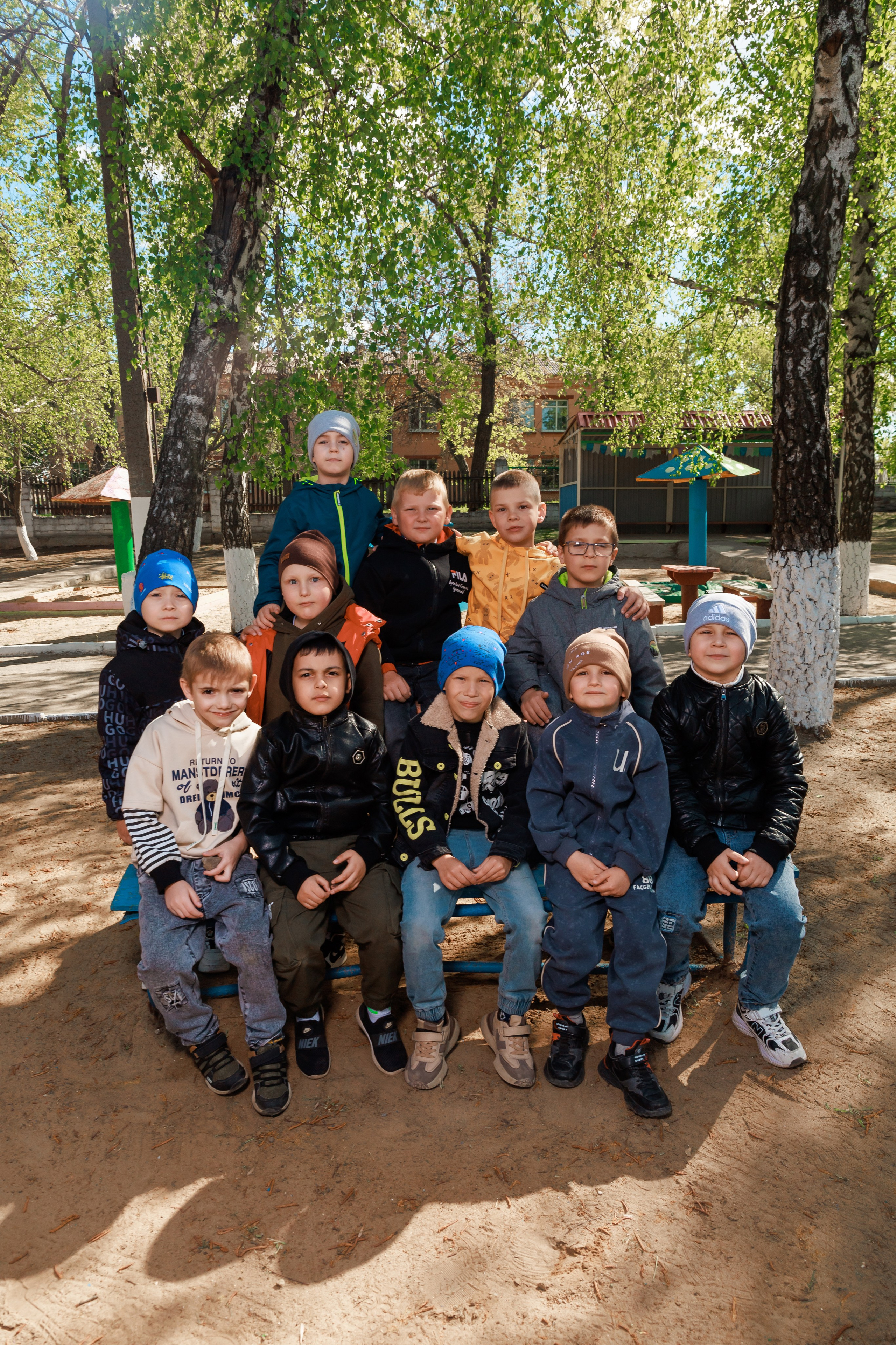 Выпускной альбом. Фотограф Олег Сотник