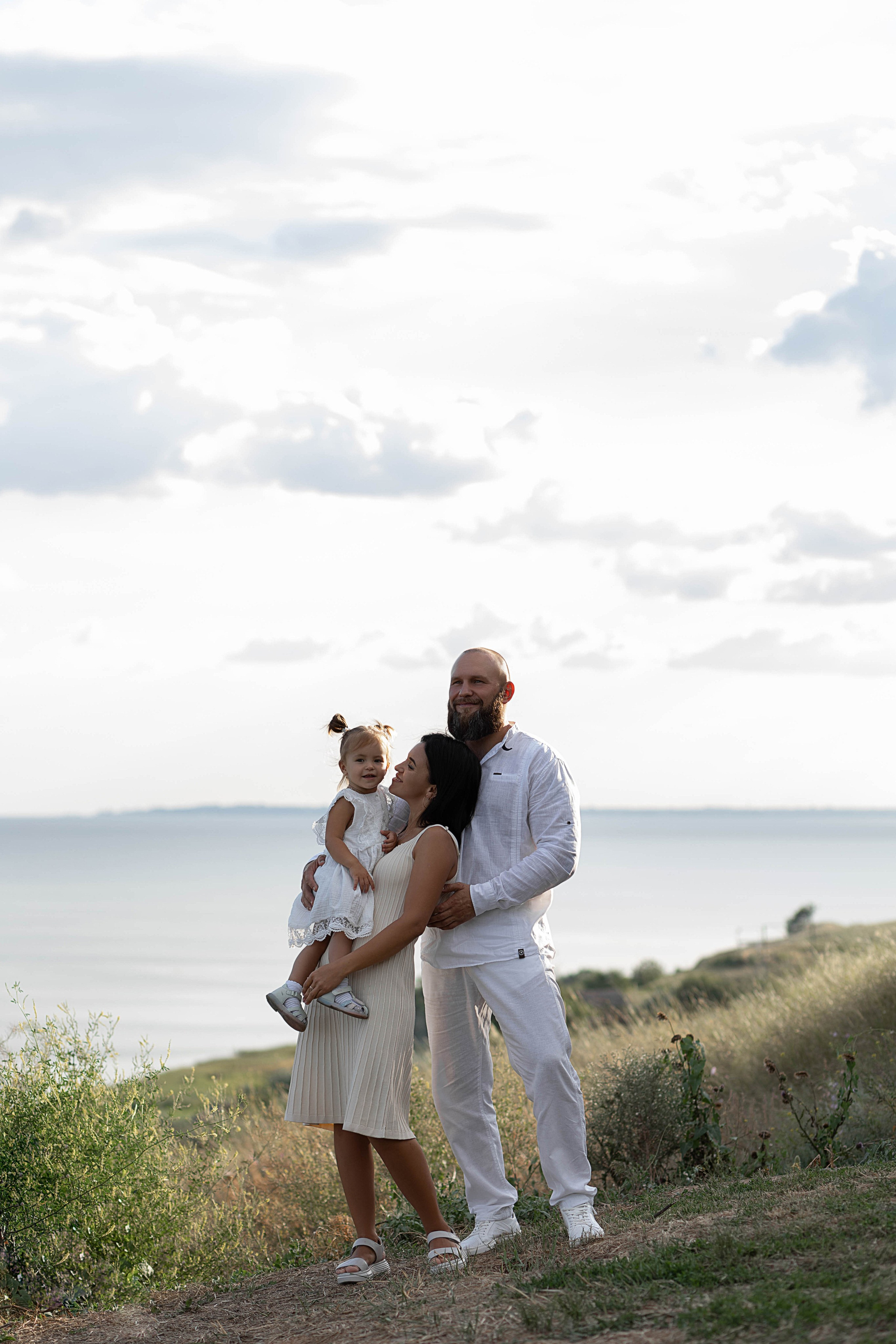 Артем, Инна, Аксинья. Свадебный фотограф в Ростове — на — Дону Александра Пивоварова