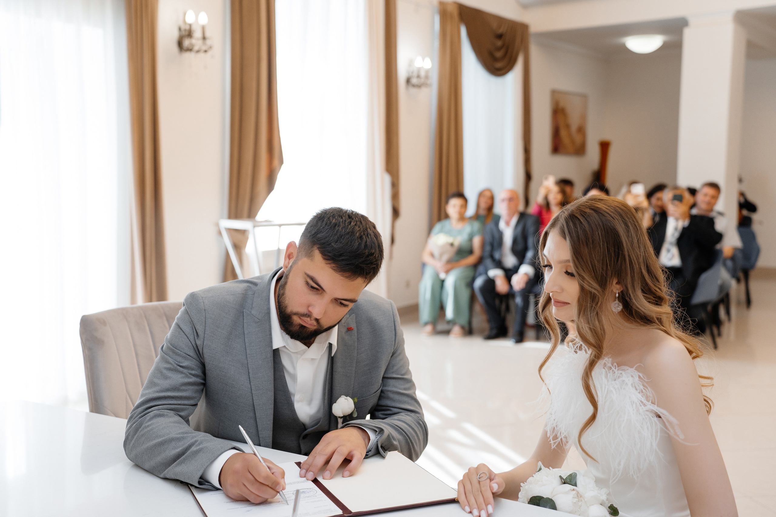 Свадебная фотосессия в отеле Soluxe. Свадебный и семейный фотограф в Москве Светлана Зоткина