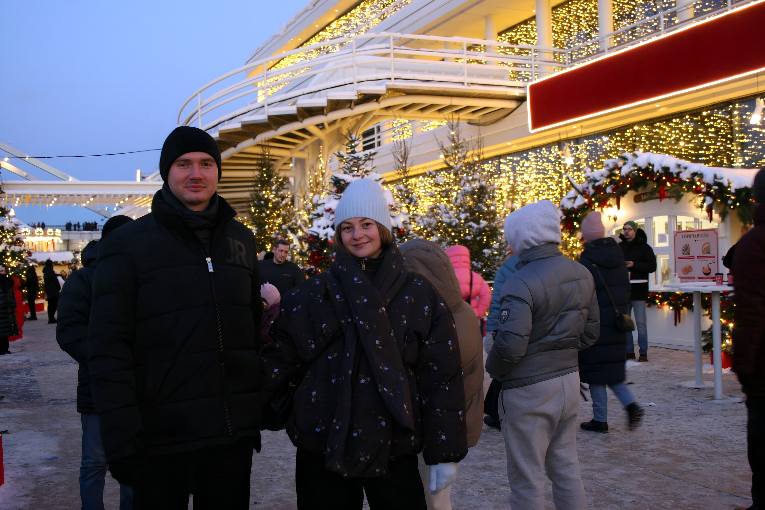 Роман и Настя в Москве. Креативный фотограф