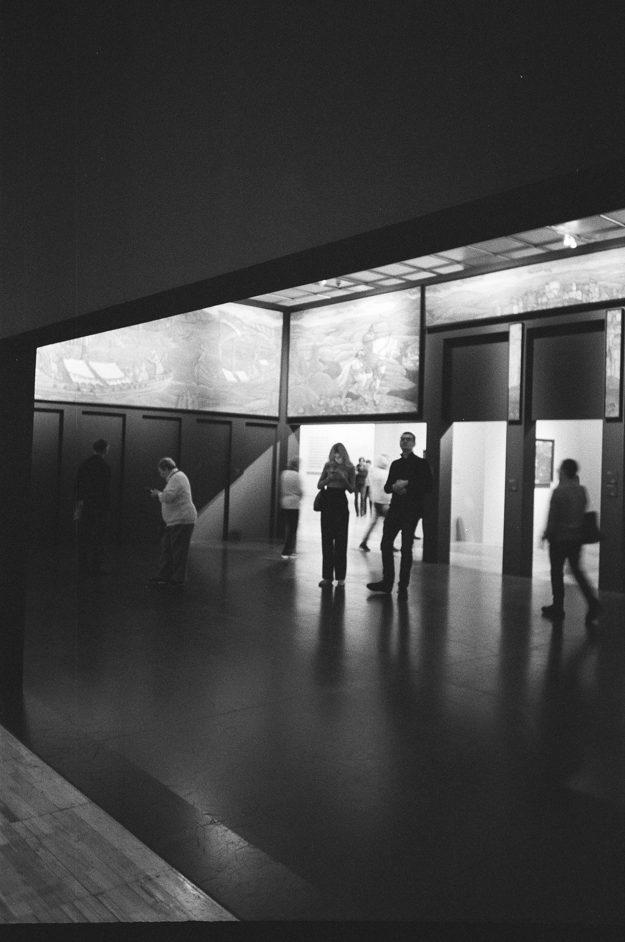 Культурный ноябрь: русский импрессионизм, ансамбль Моисеева и Рерих. Фотограф-документалист Мария Осокина