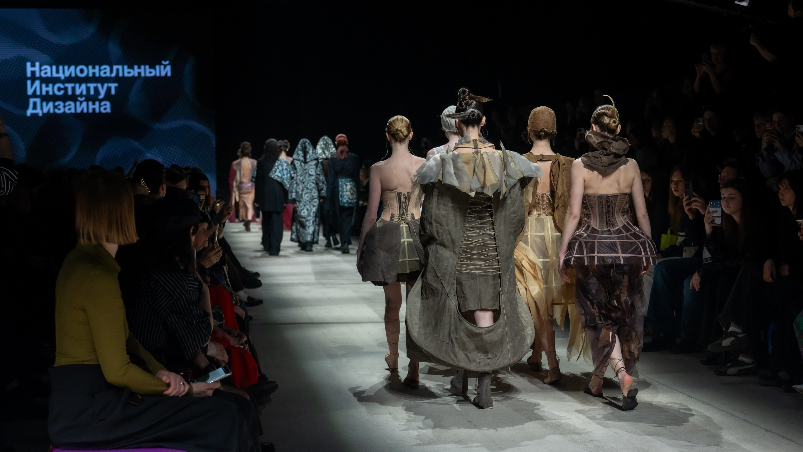 Неделя моды в Москве 2026. Репортажный и студийный фотограф, Москва