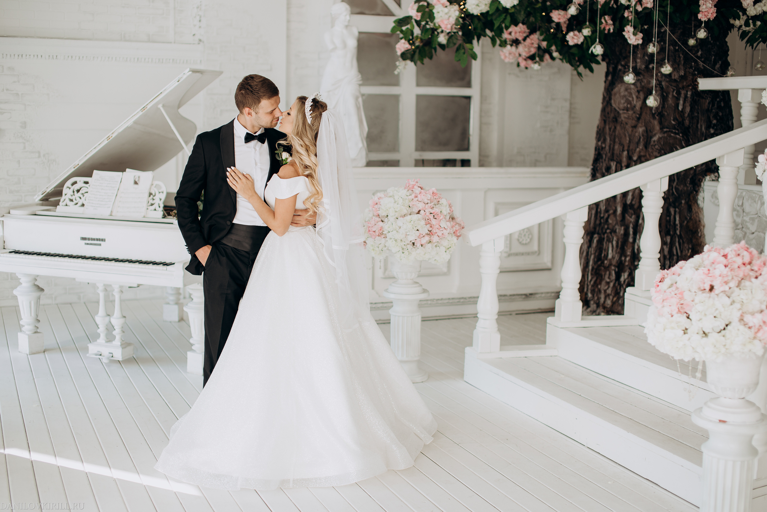 Alexander & Olga. Wedding photographer in California