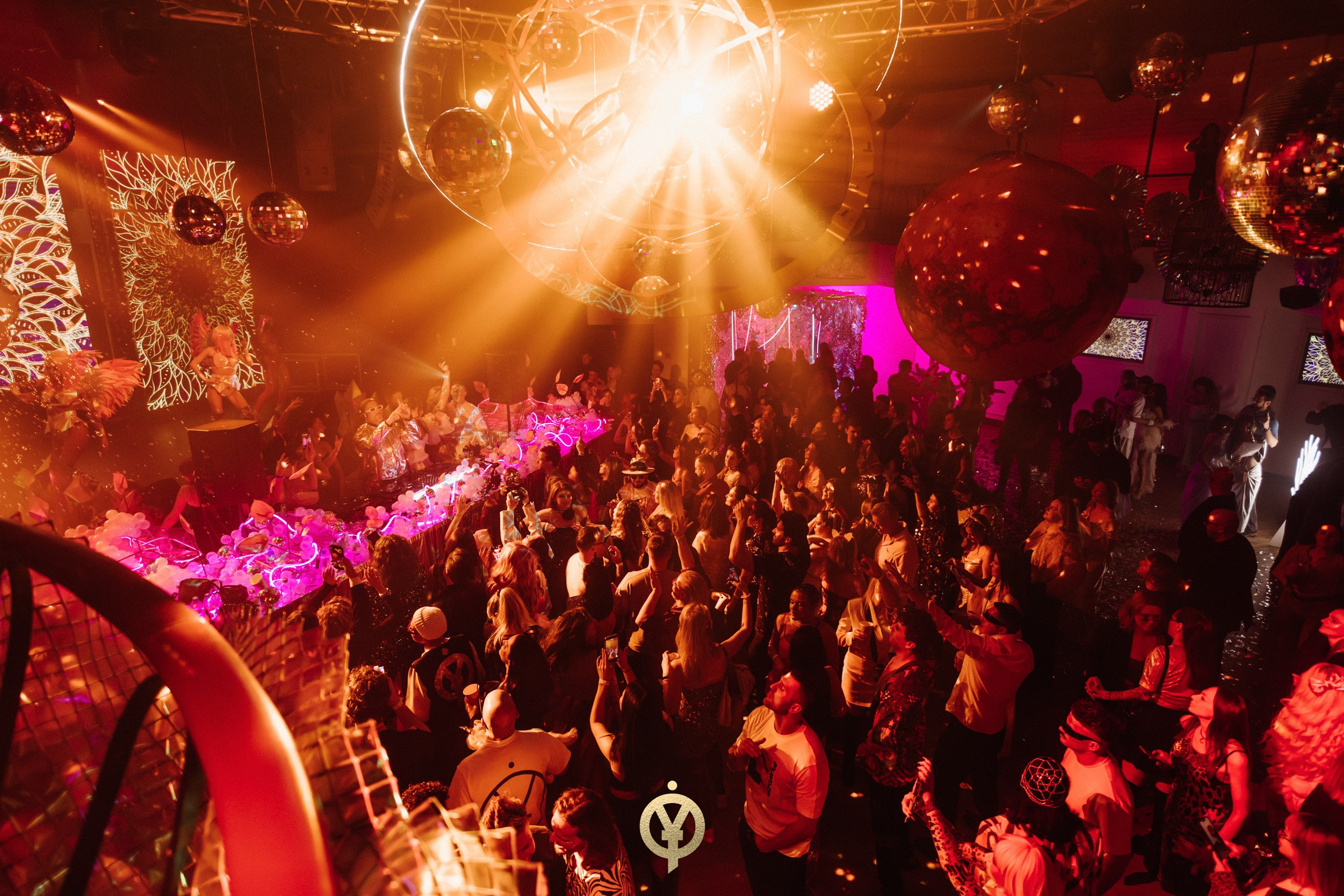 Odyssey «Корпоратив единорогов». Репортажный фотограф Санкт-Петербург