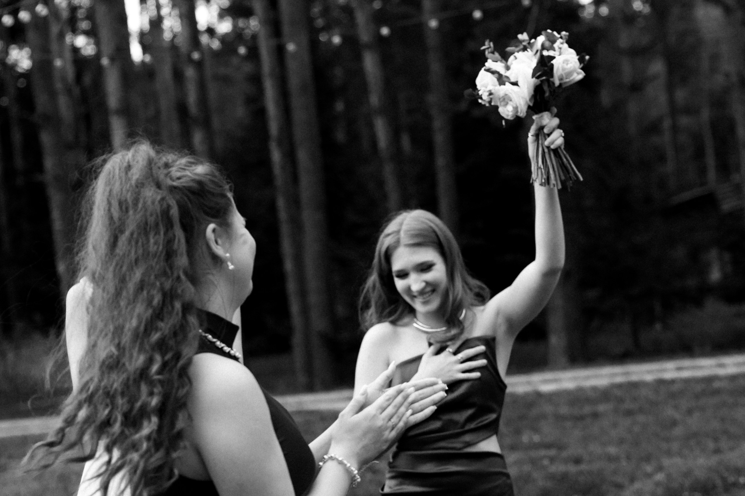 Свадьба под шёпот деревьев. Свадебный и семейный фотограф в Твери, Москве, Санкт-Петербурге