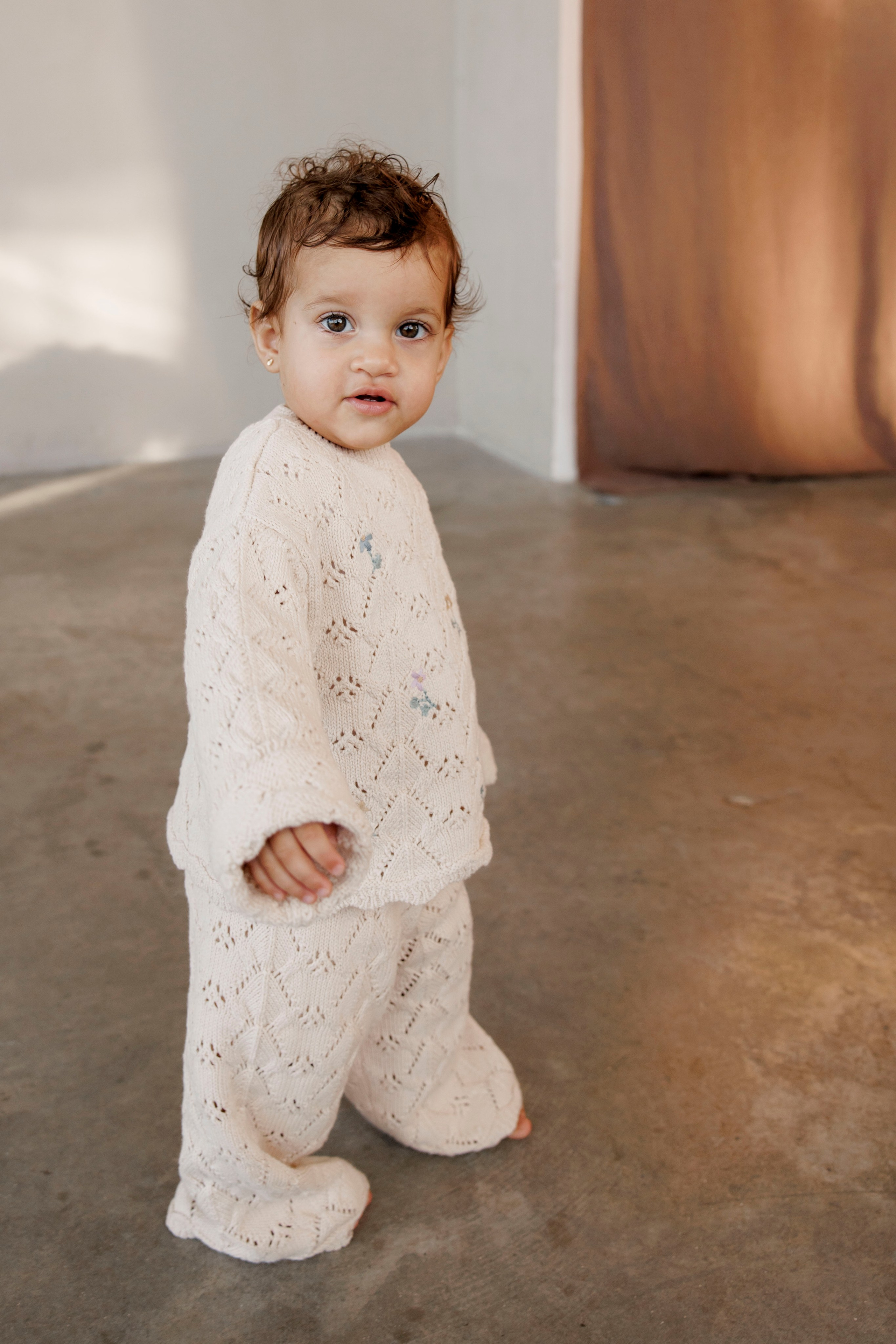 One year old inside the studio (Tel Aviv). Главная