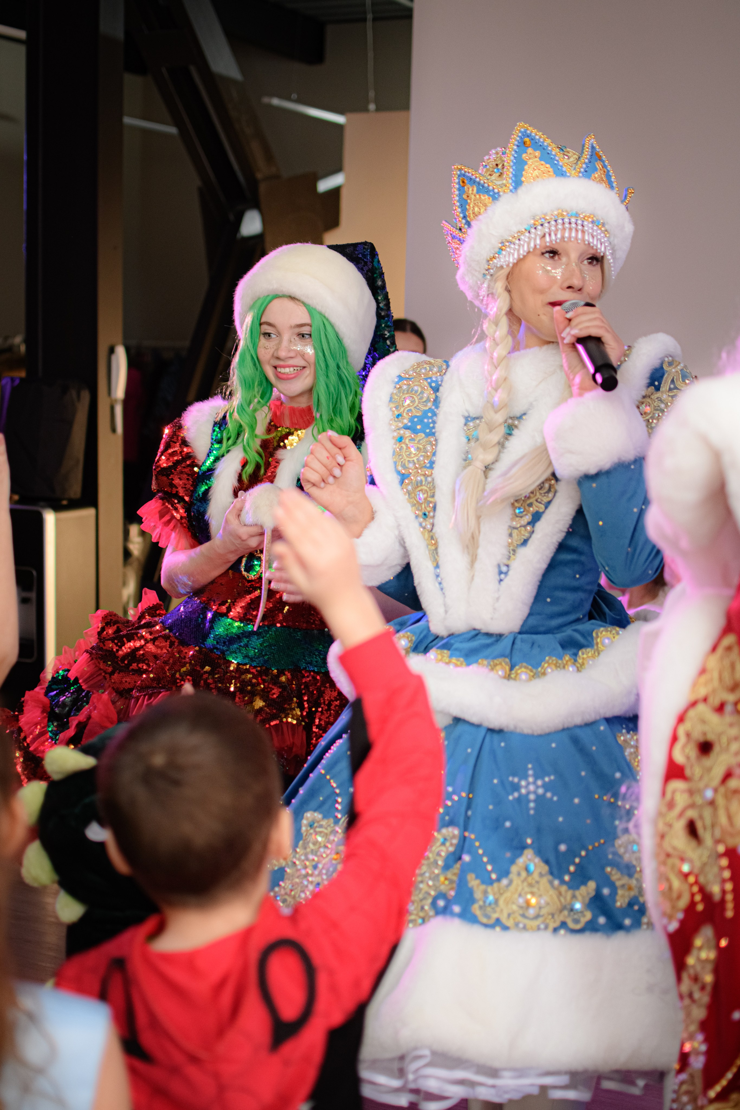 HAPPY NEW YEAR. Photokarish