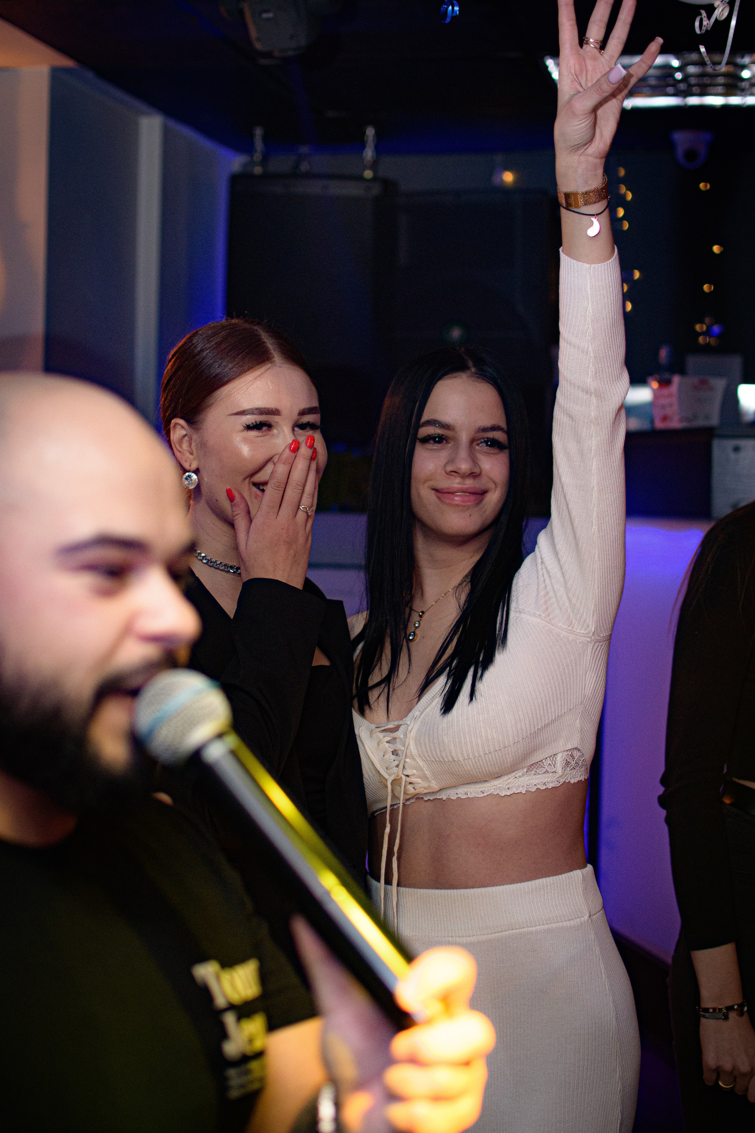 HOLLYWOOD / 6 YEARS. Photokarish