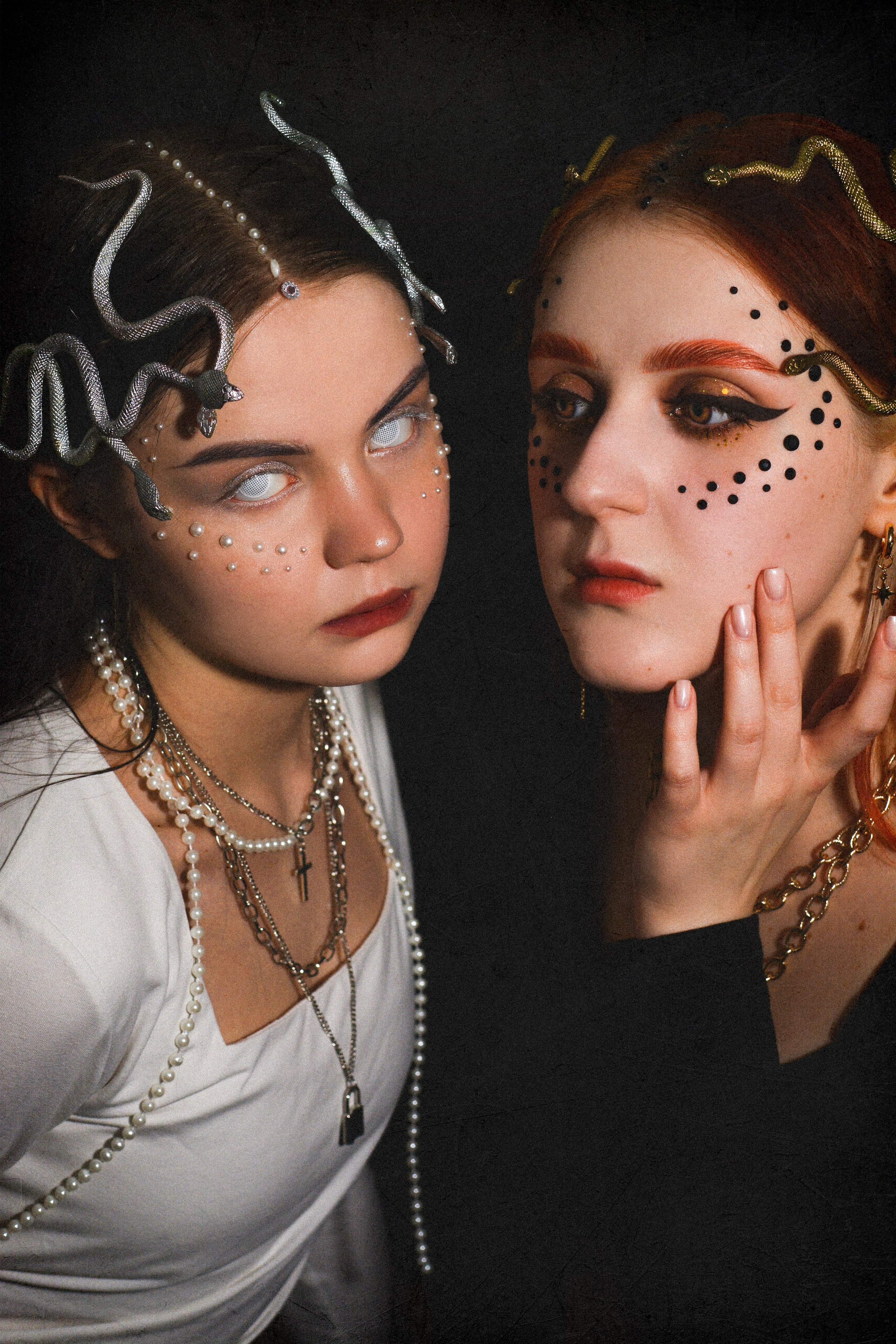 Snakes. Vcut studio| Фотограф Валерия Мустаева