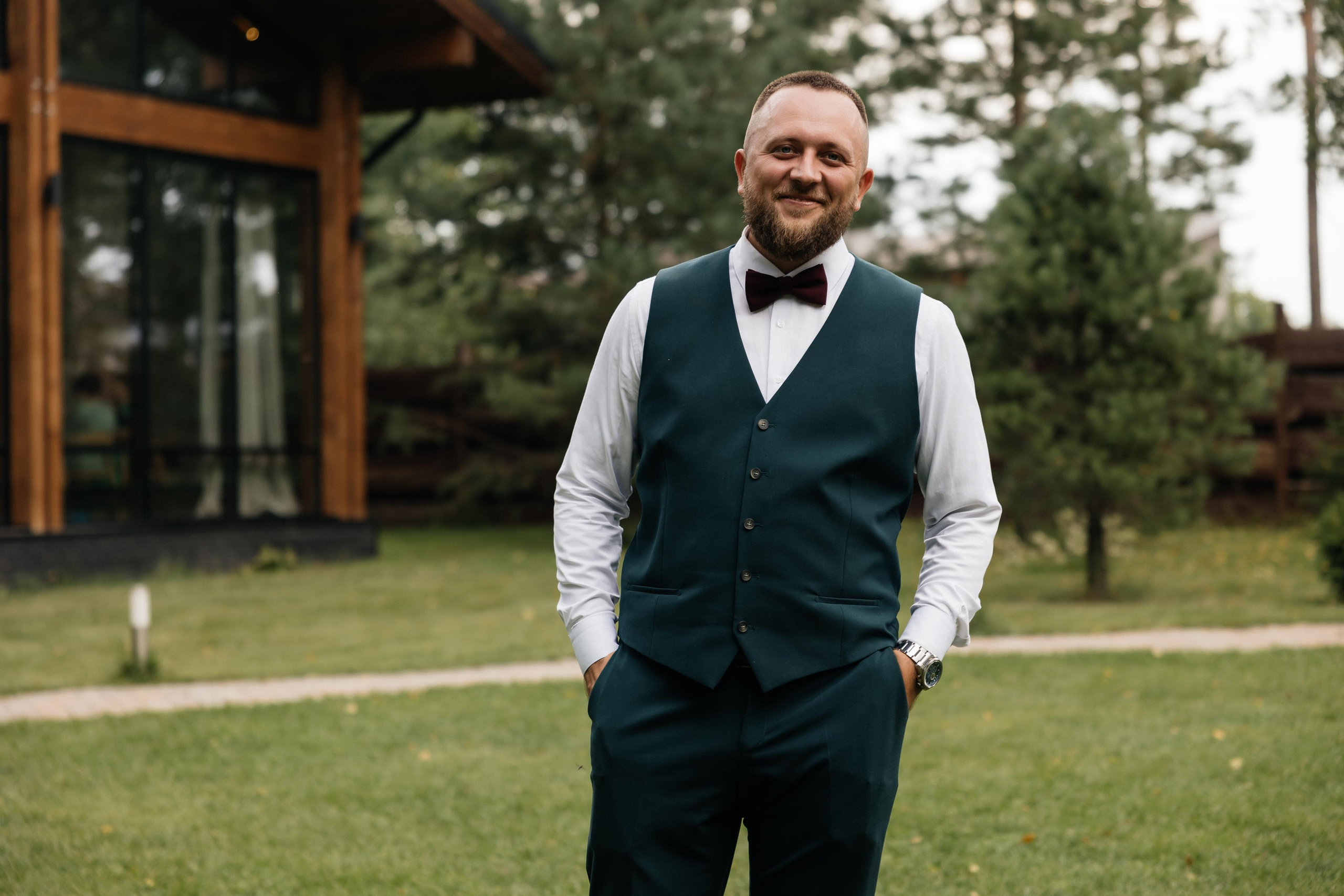 Свадебная история. Лесной Виладж. Свадебный и семейный фотограф Рассказова Виктория