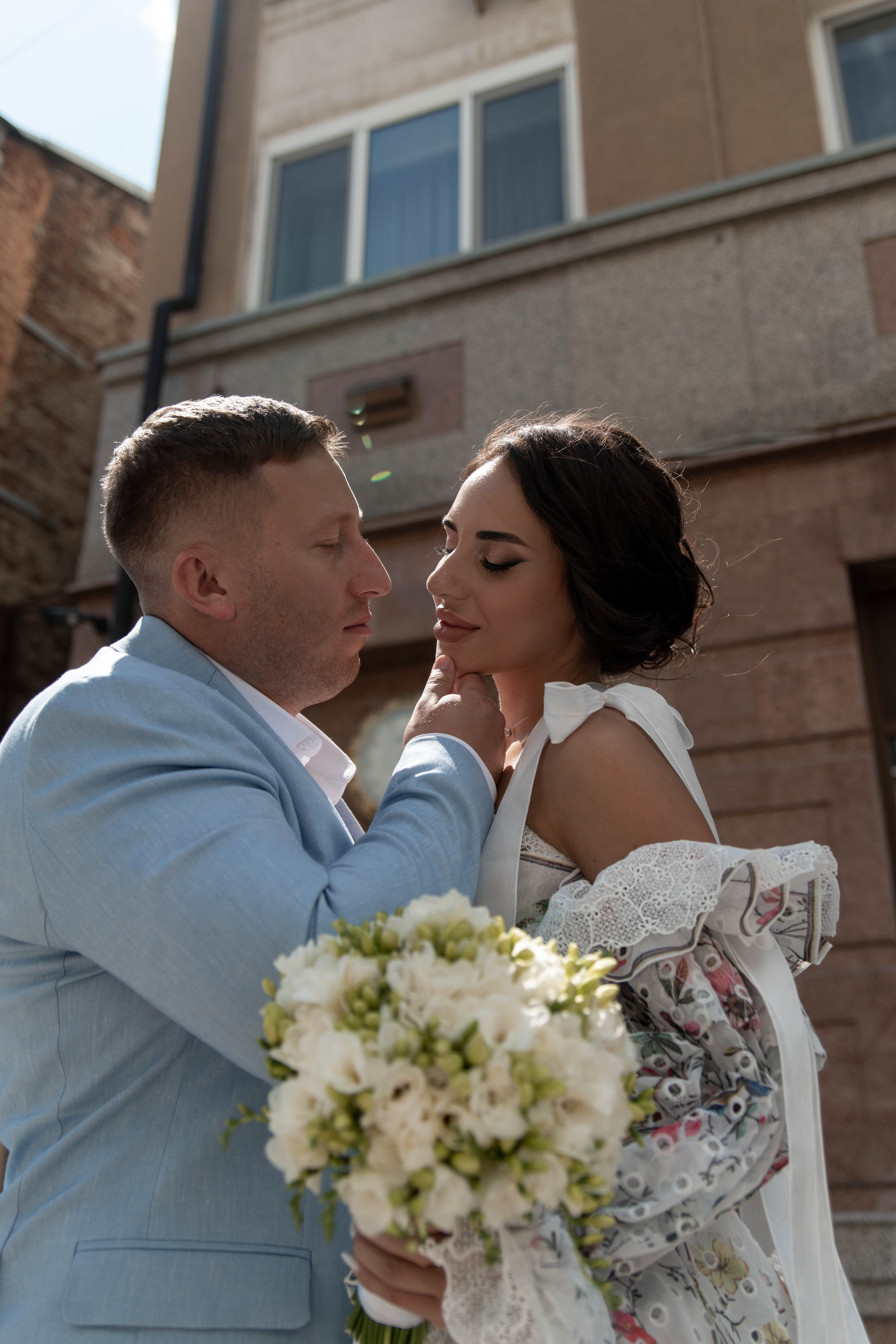 Вадим и София короткая версия свадебного дня. Меня зовут Александр Литвинчук и я свадебный фотограф в Саратове