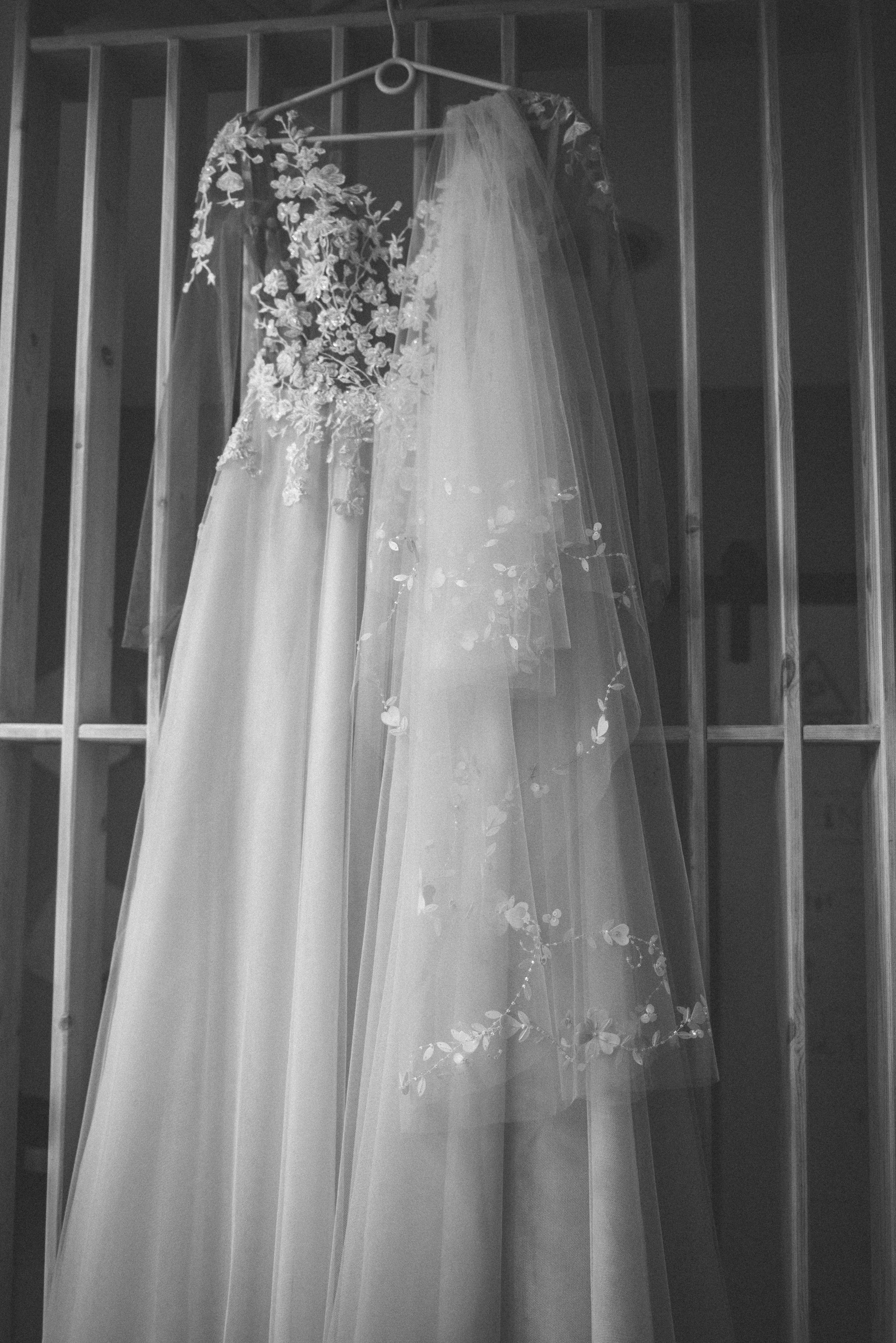 Свадьба для любителей ч/б фото. Артем и Айна. Свадебный и семейный фотограф София Невская