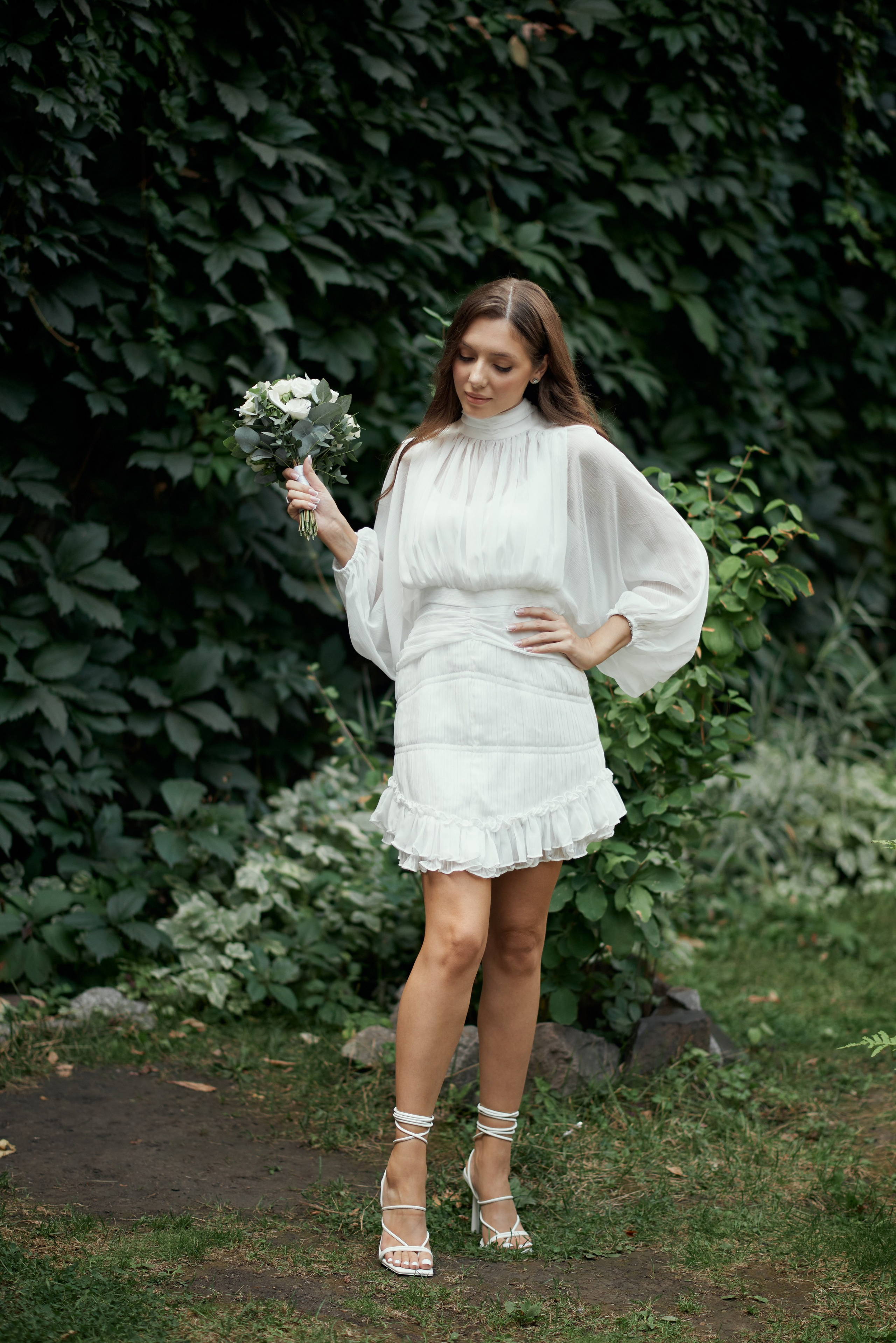 Плющевая стена. Свадебный фотограф Александр Браво