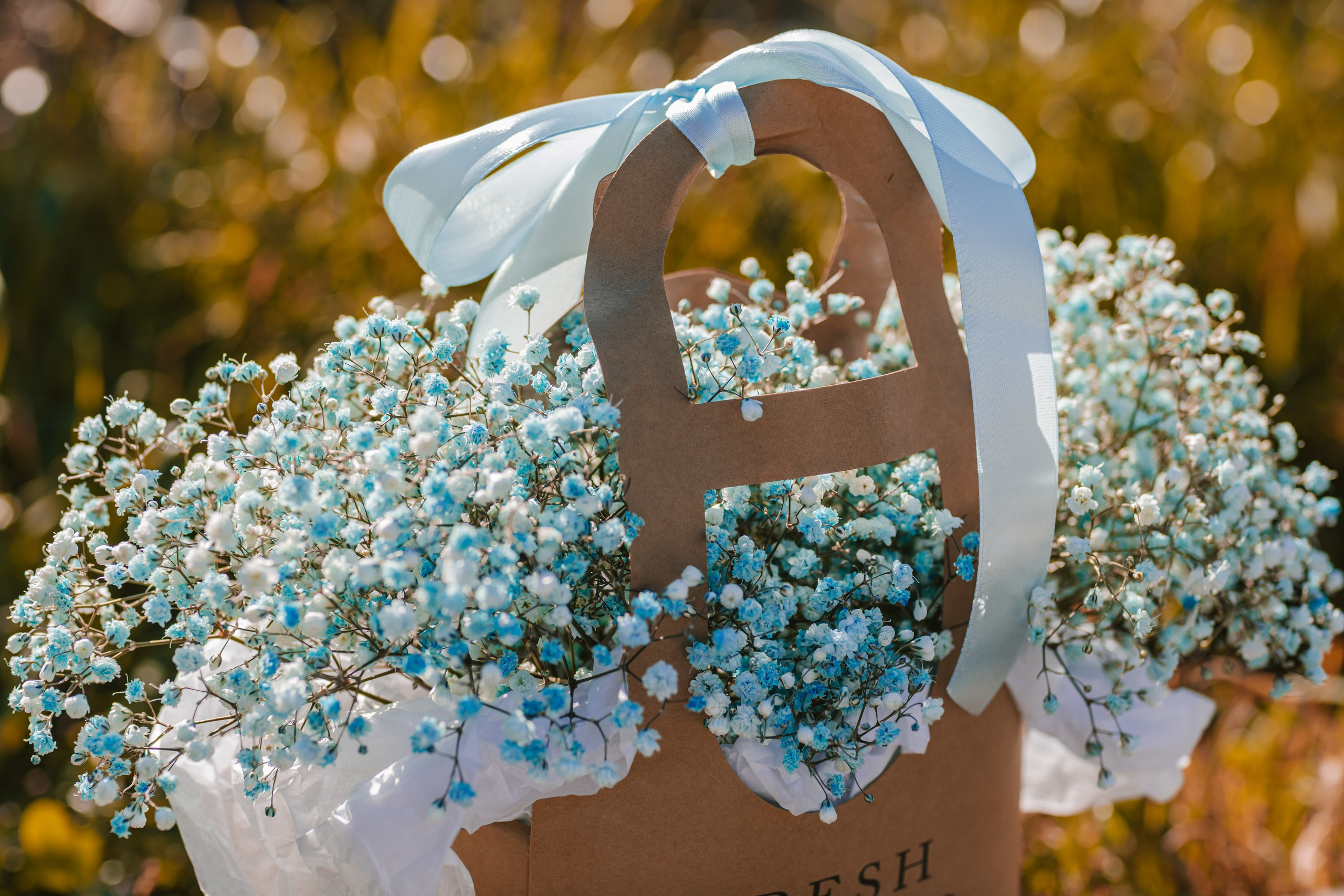 ЛЮБОВЬ В ЗОЛОТЕ