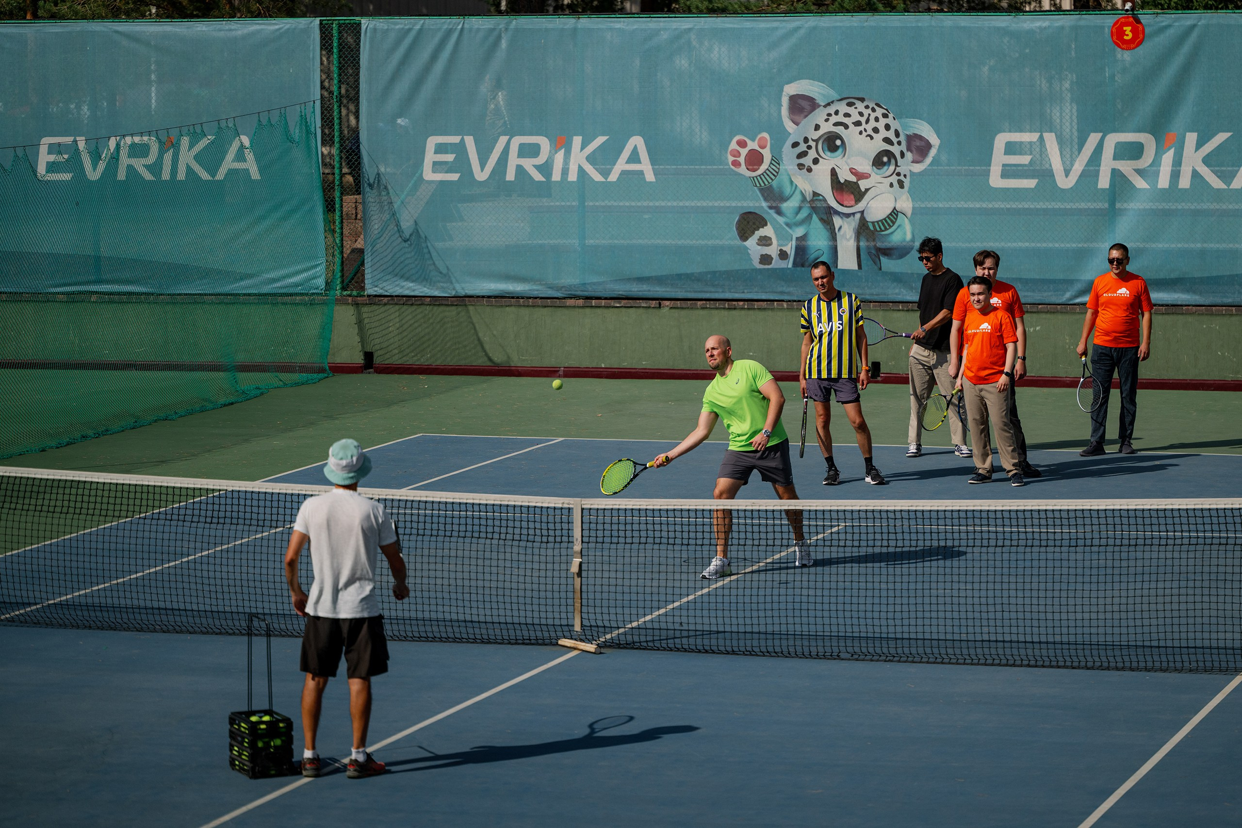 Конференция/Игра в тенис — BakoTech&Cloudfire. Фотограф в Алматы — Алексей Коньков | Репортаж, свадьбы, портреты