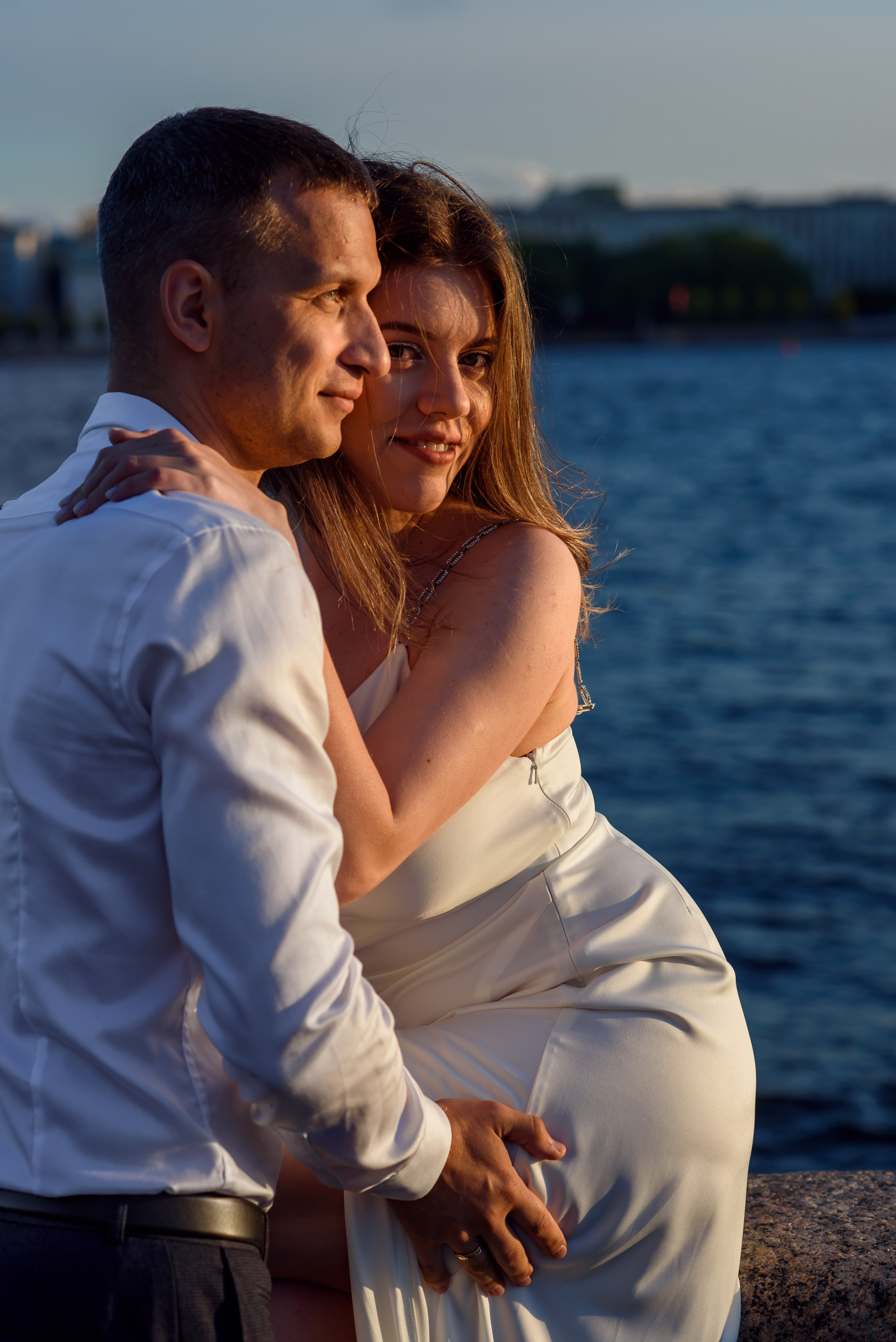 Лавстори. Анастасия Петрович фотограф, фотокорреспондент в Москве и Санкт-Петербурге. Фотосъёмка репортажа, мероприятия, корпоративная съёмка, контент