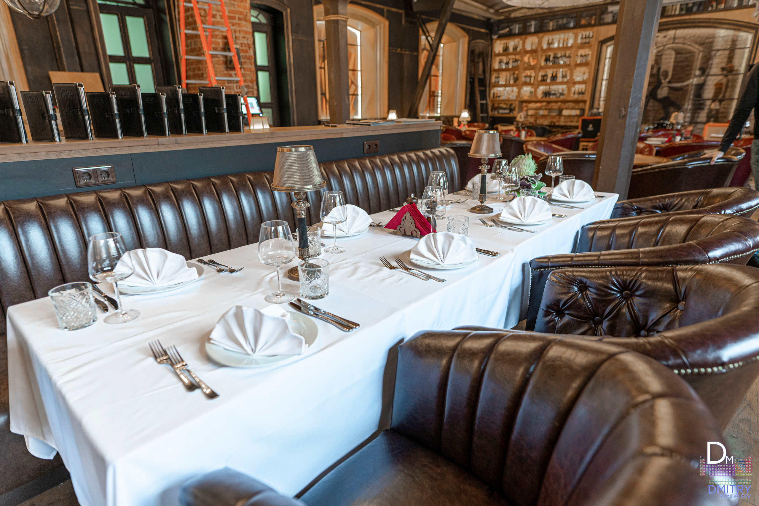 Фотосессия в ресторане Embers Speakeasy. Фотограф — видеограф в Москве Дмитрий Менделеев