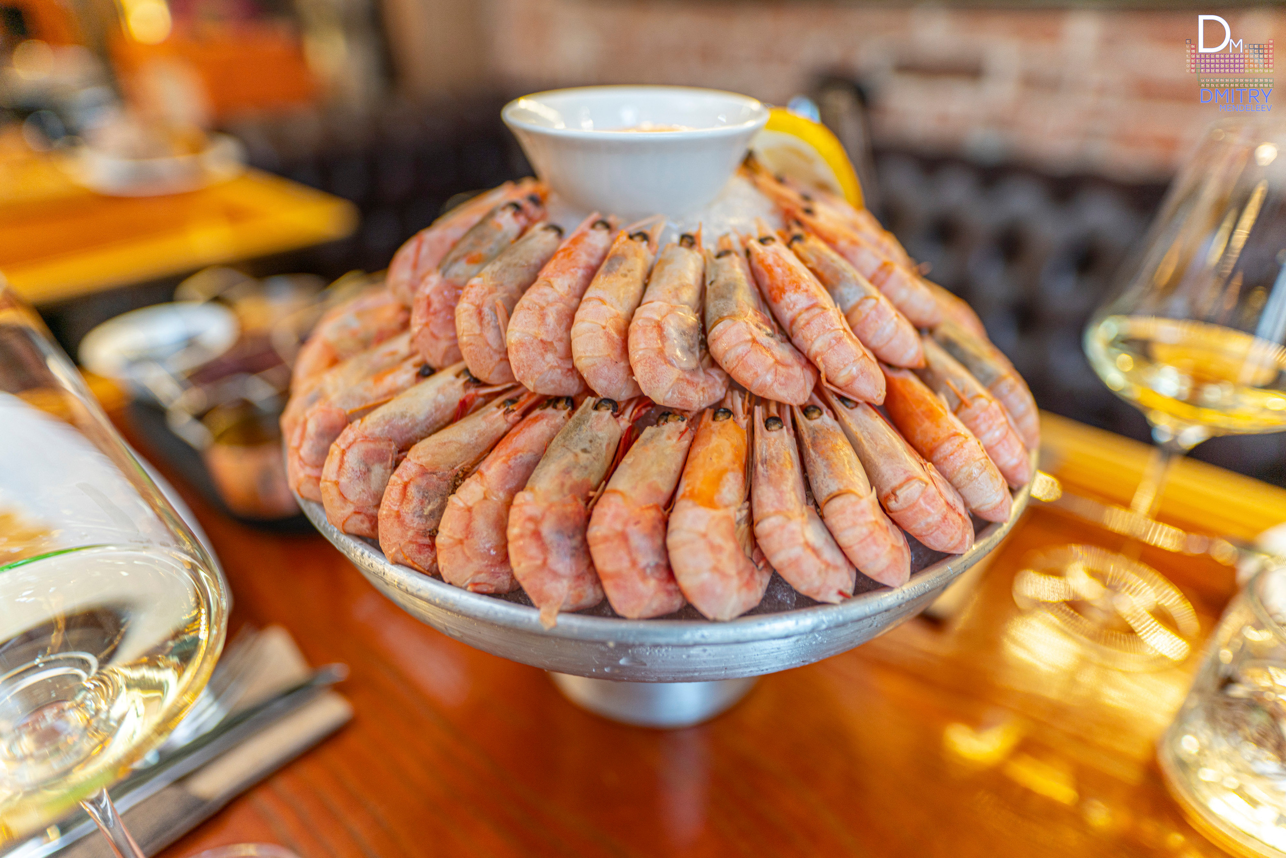 Фотосессия в ресторане Embers Speakeasy. Фотограф — видеограф в Москве Дмитрий Менделеев