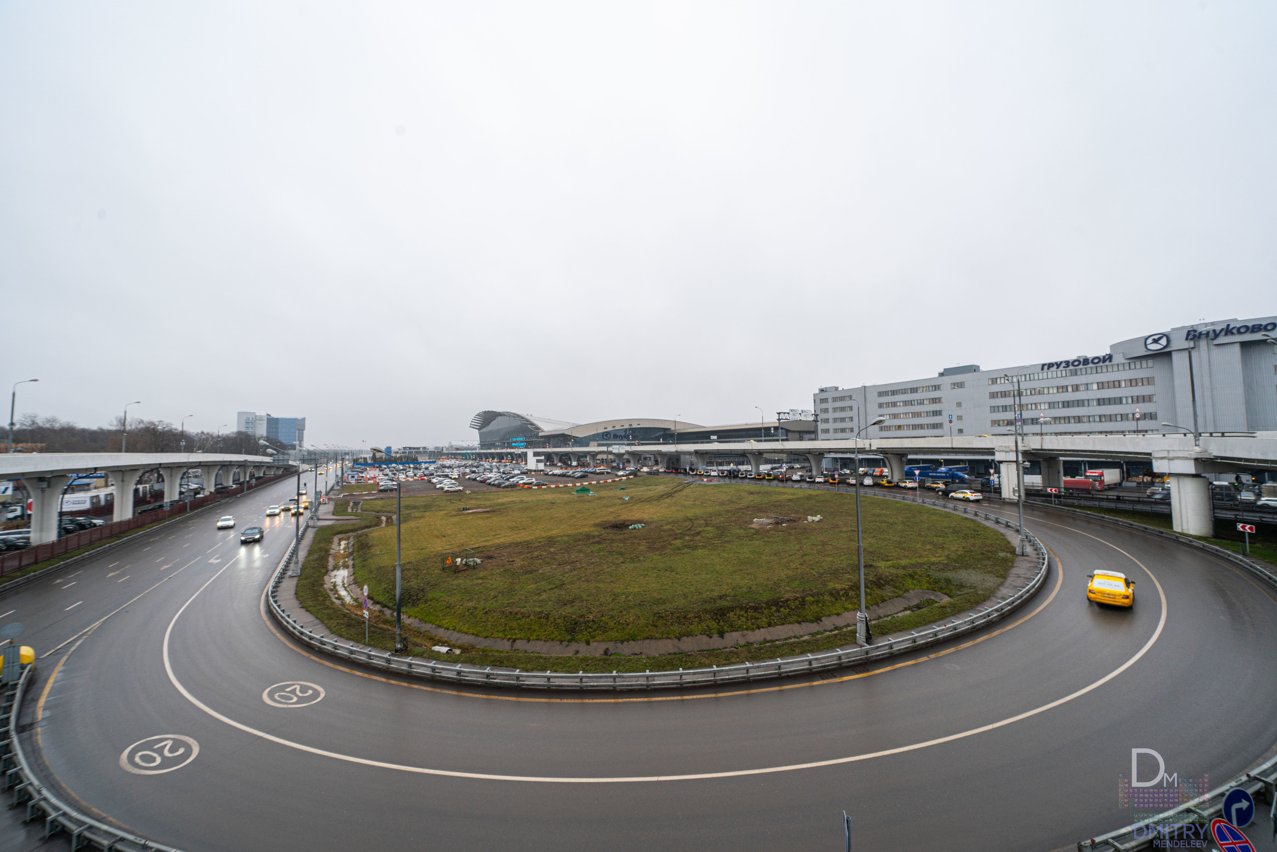 Архитектурная фотосъёмка — Аэропорт Внуково. Фотограф — видеограф в Москве Дмитрий Менделеев