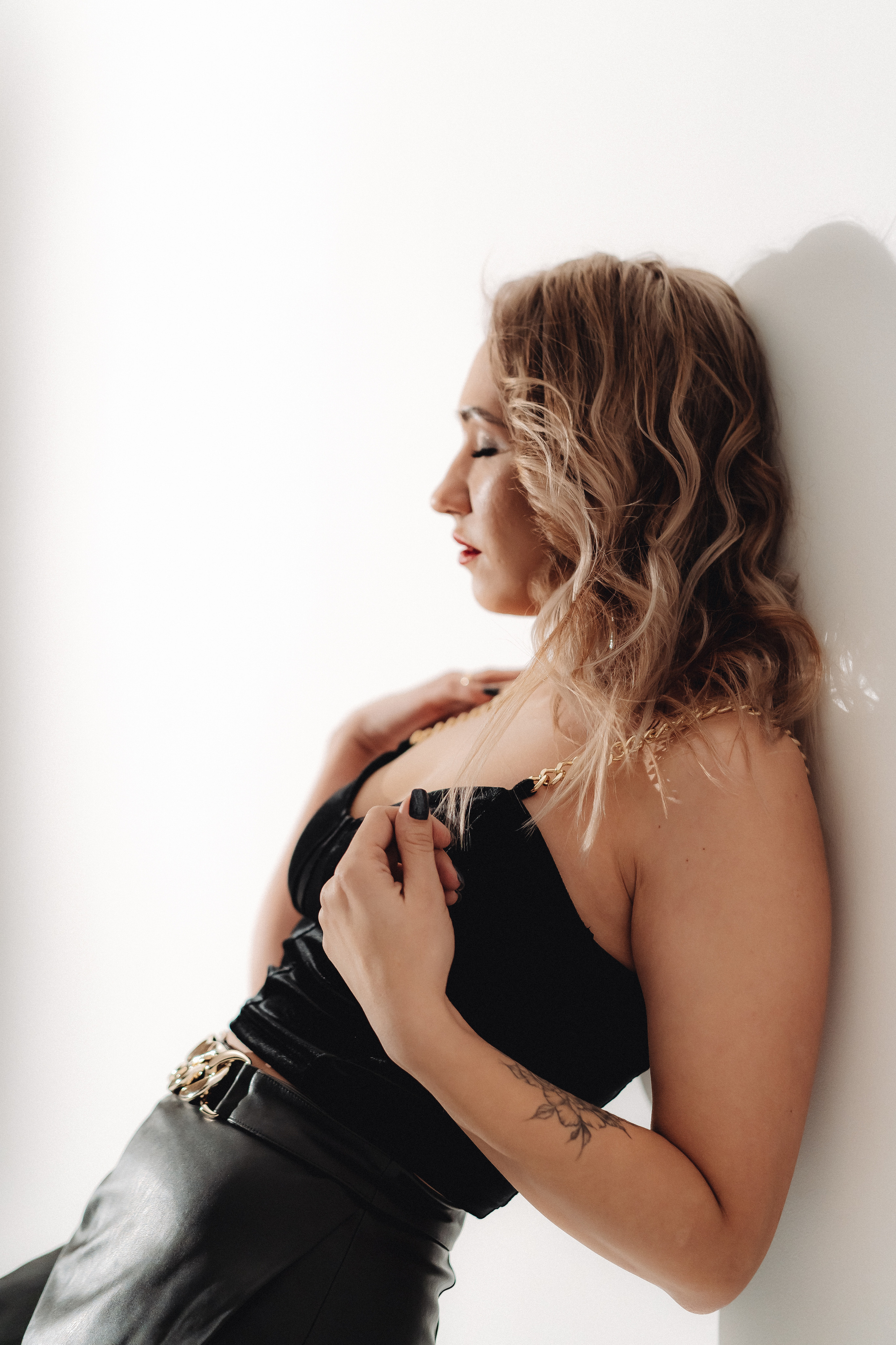 В студии. Семейный и контент фотограф в Красноярске Власова Екатерина