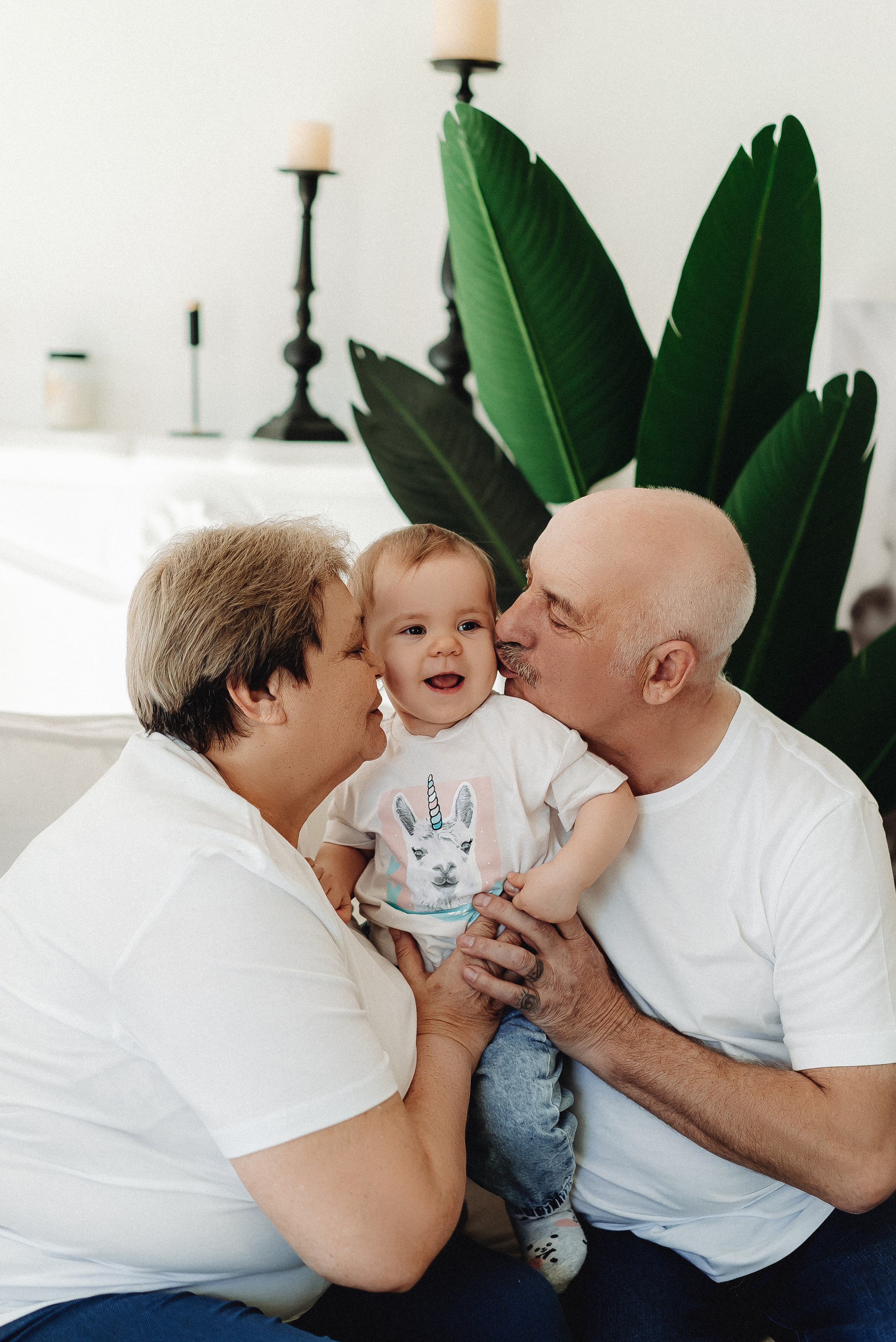 В студии и дома. Семейный и контент фотограф в Красноярске Власова Екатерина