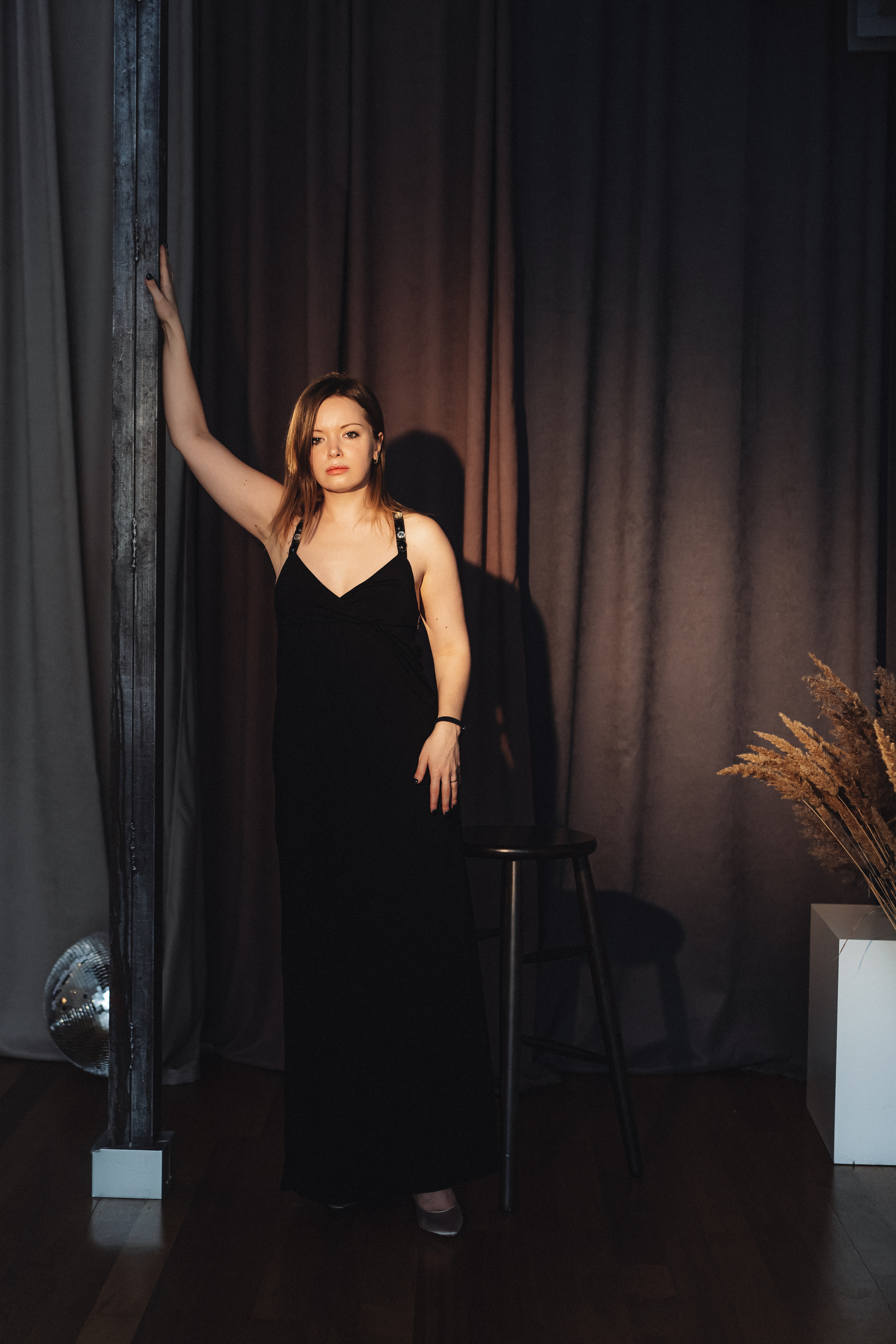 Студия, город. Семейный и контент фотограф в Красноярске Власова Екатерина