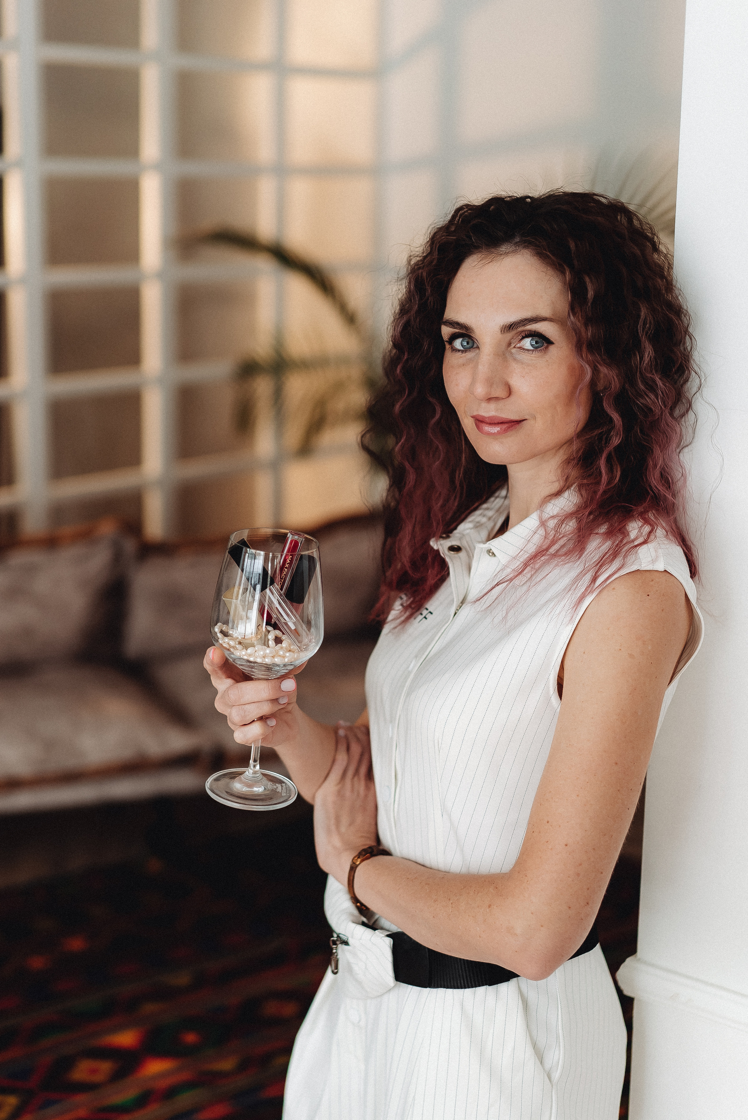 Студия, город. Семейный и контент фотограф в Красноярске Власова Екатерина