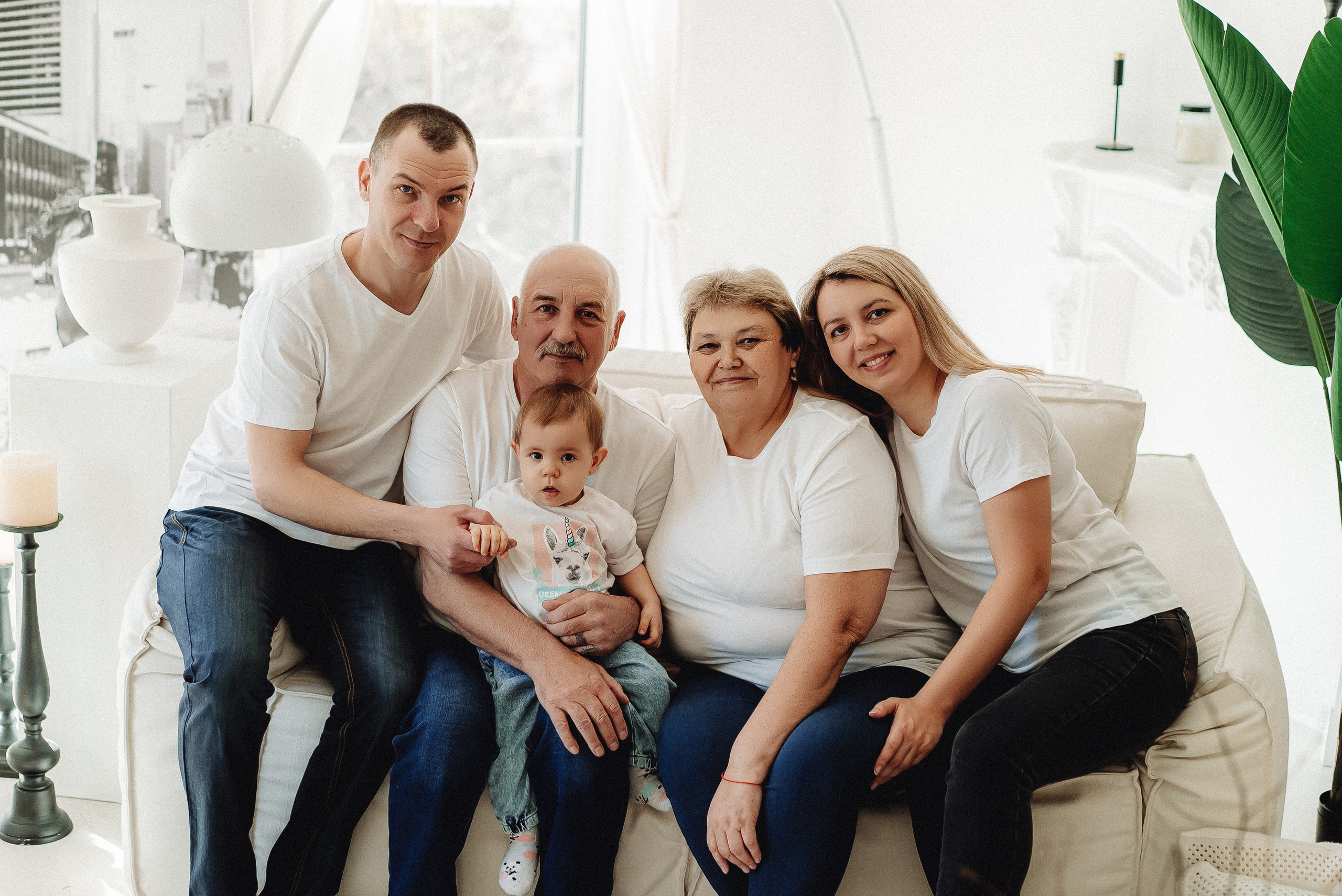 В студии и дома. Семейный и контент фотограф в Красноярске Власова Екатерина