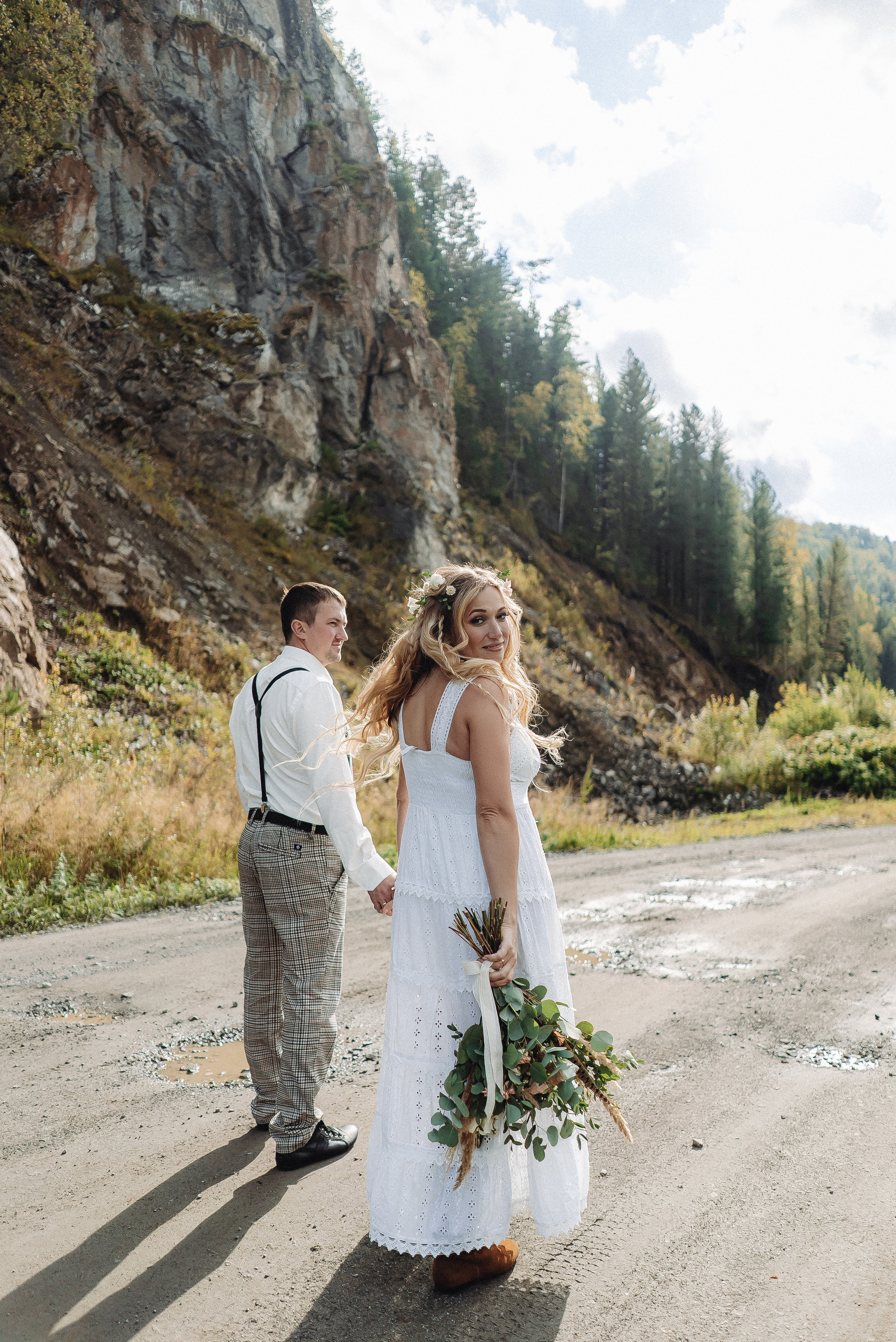 Свадебная фотосъемка и лавстори. Семейный и контент фотограф в Красноярске Власова Екатерина