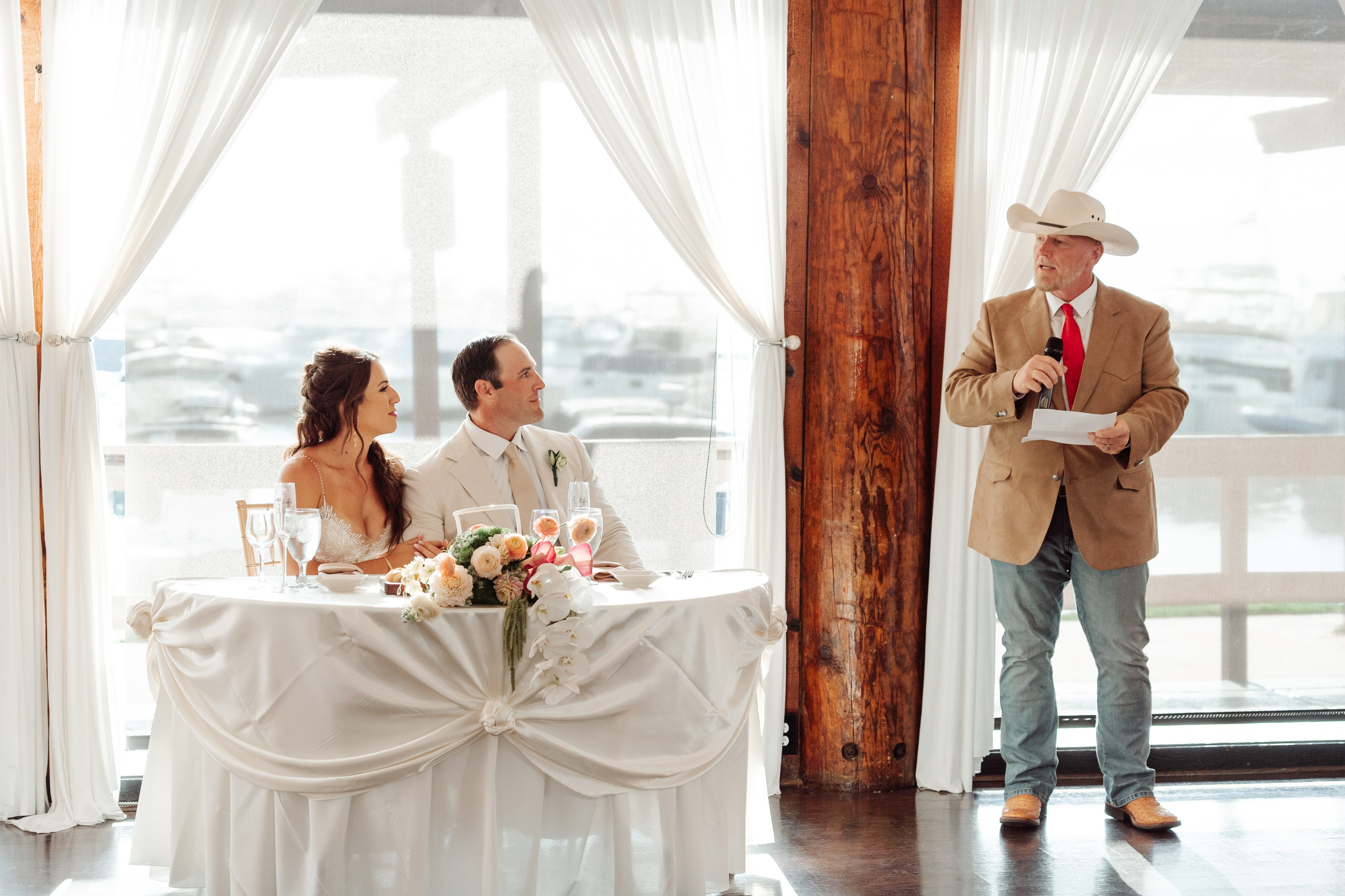 2025-08-16_BryanAmber. Ретушер Зенькевич Света