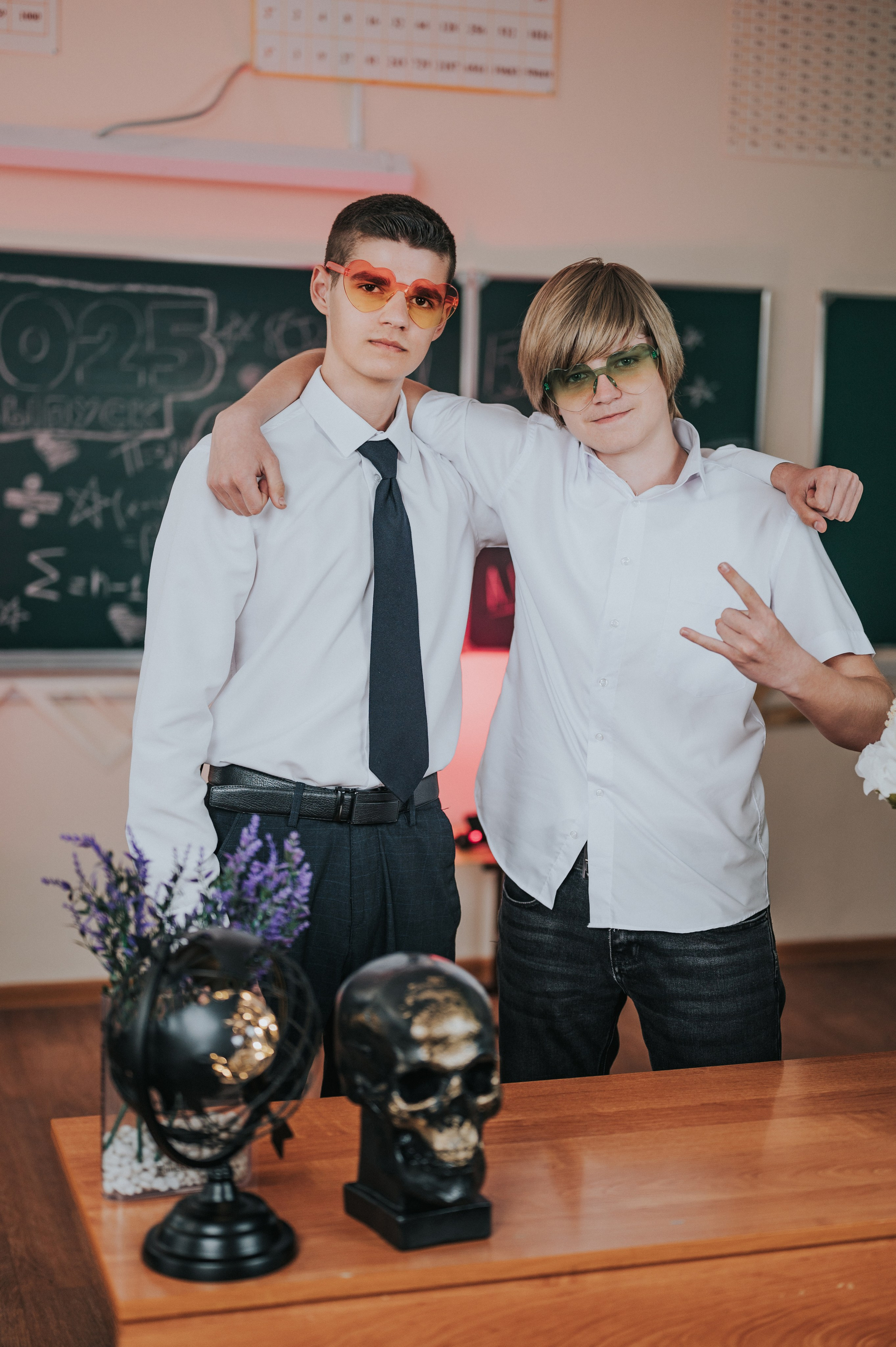 В школе. Выпускные альбомы и Школьный фотограф в Алексеевке, Бирюче, Красном