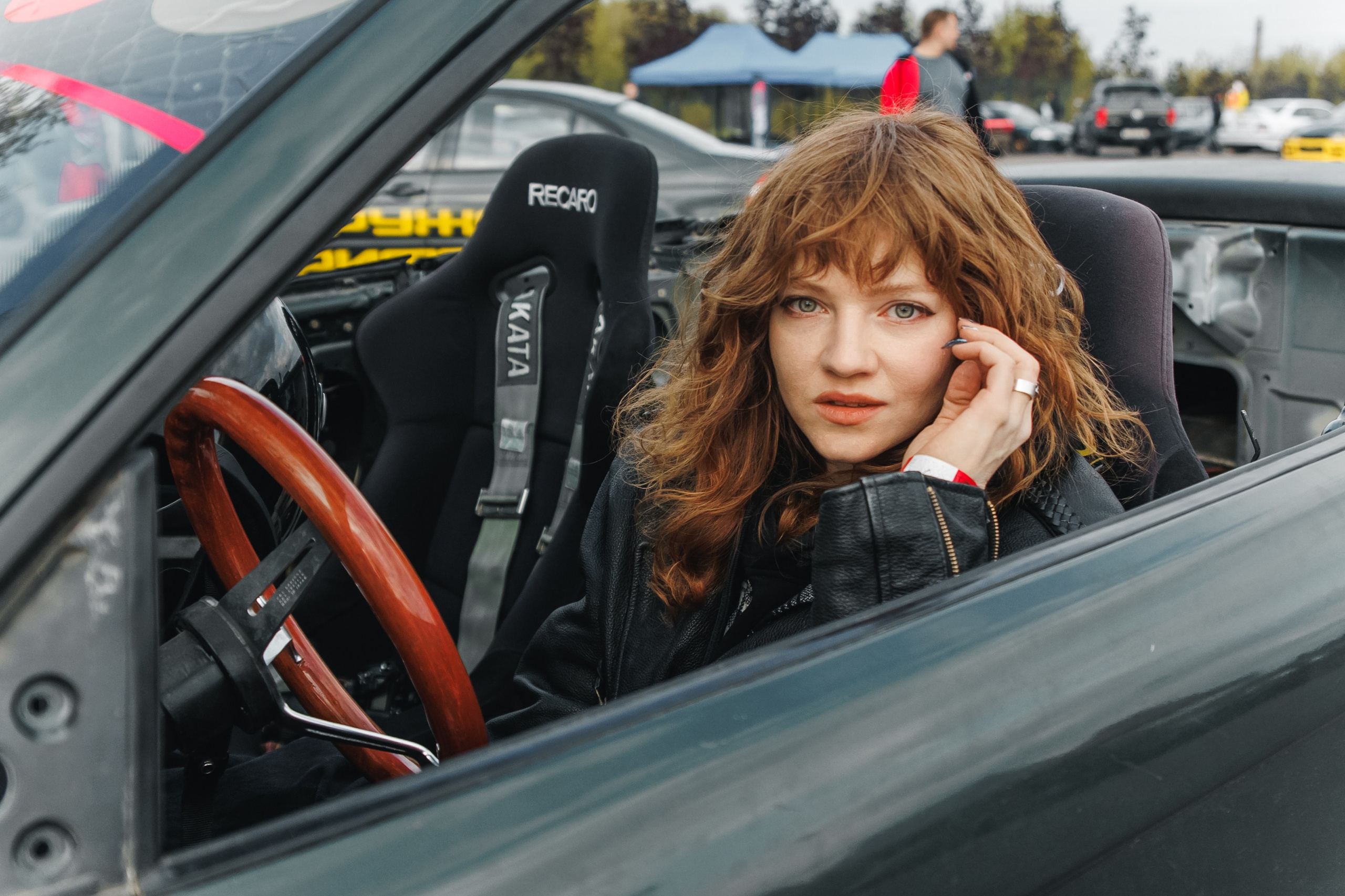 Выставка и дрифт машин. Репортажный фотограф. Москва. Алина Ланская